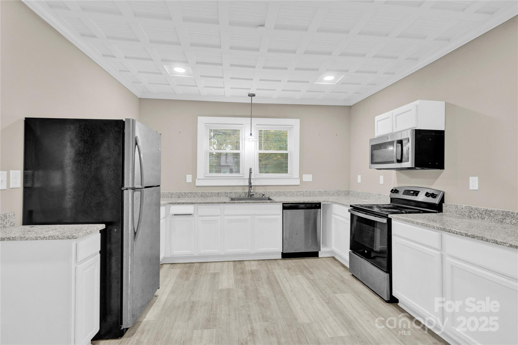 1241 S Lafayette Street Property Photo 10