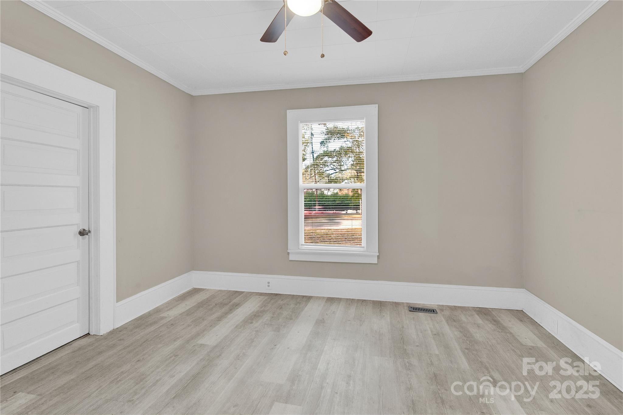 1241 S Lafayette Street Property Photo 19
