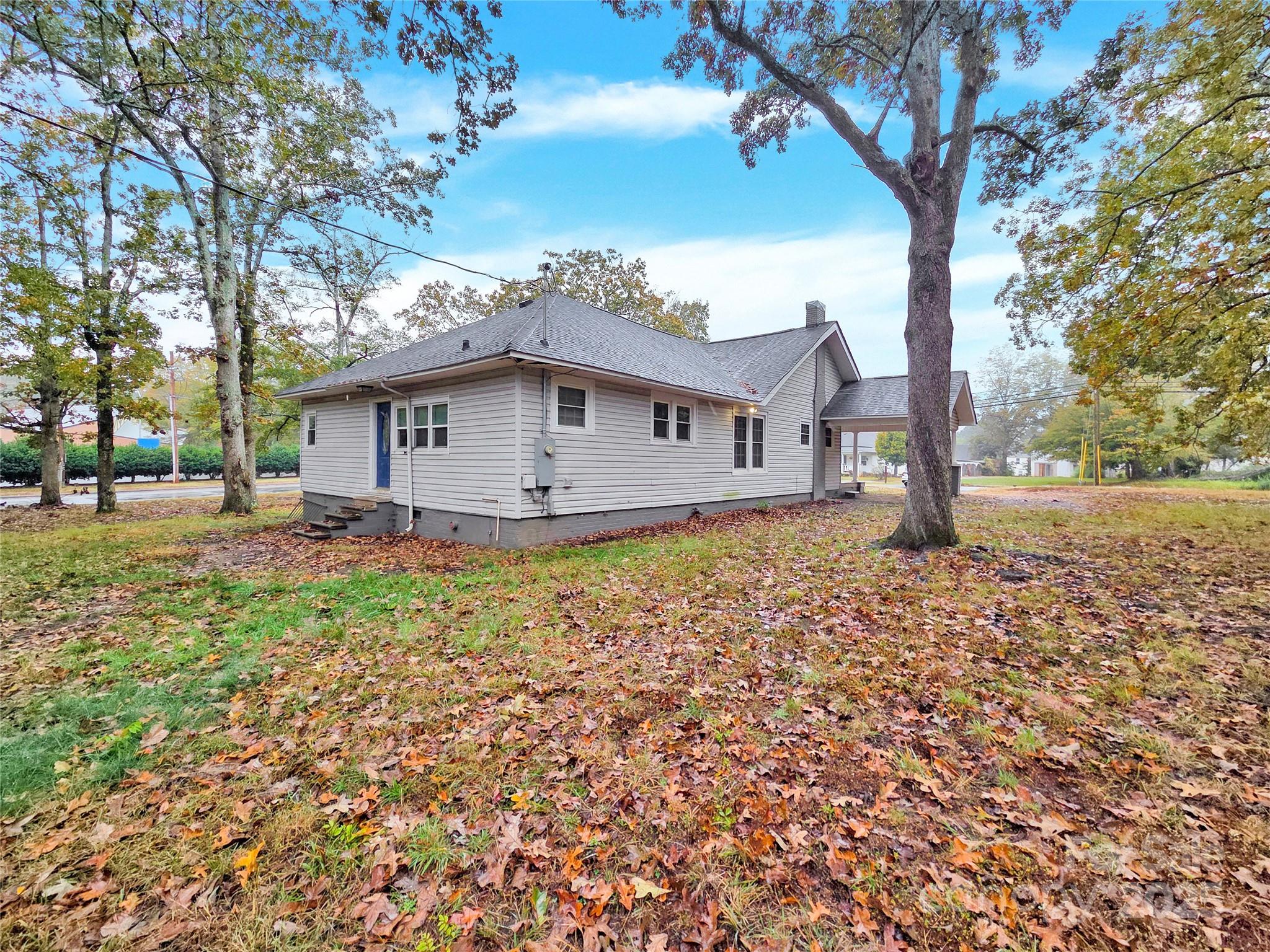 1241 S Lafayette Street Property Photo 29