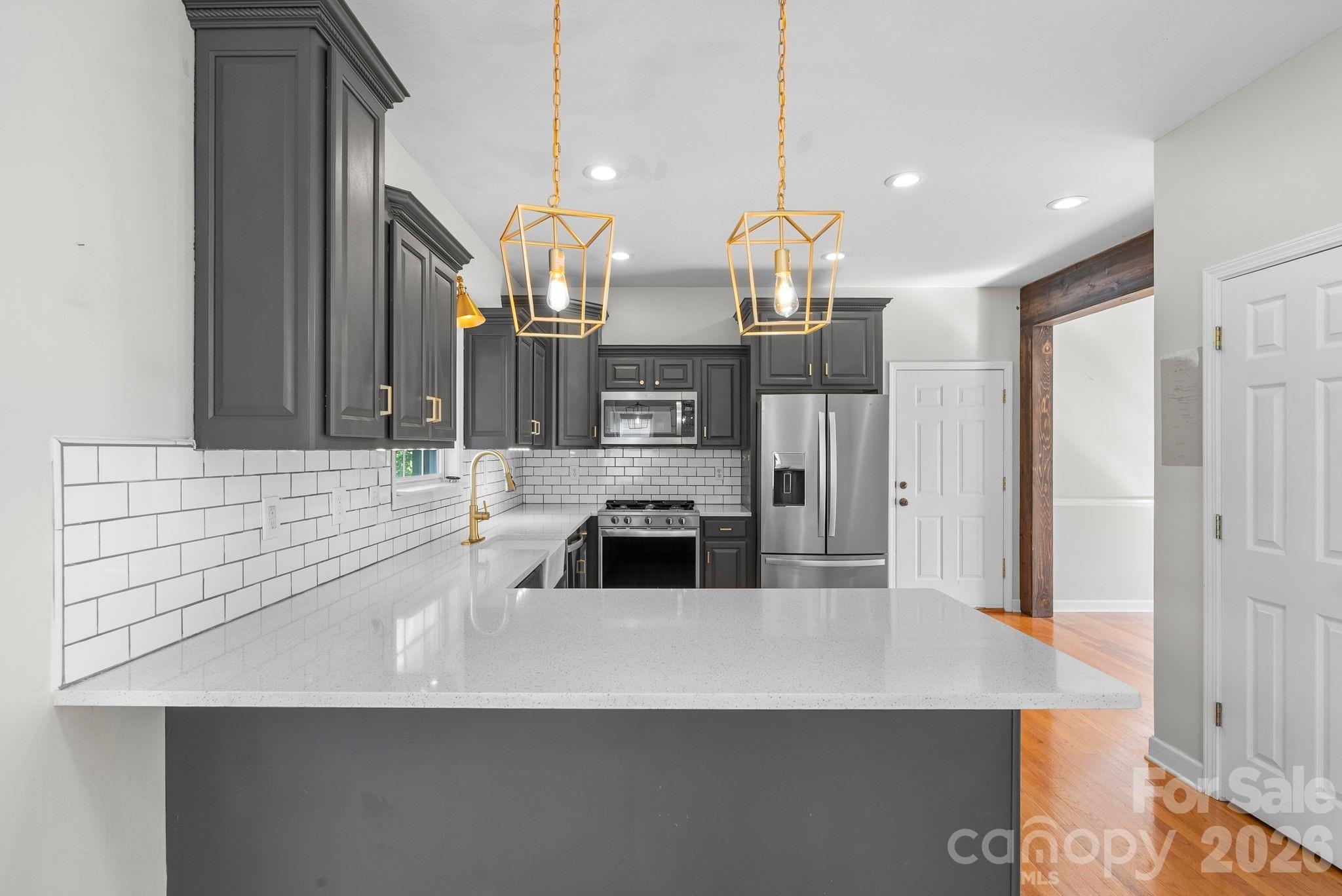 224 Rivercrest Boulevard Property Photo 12