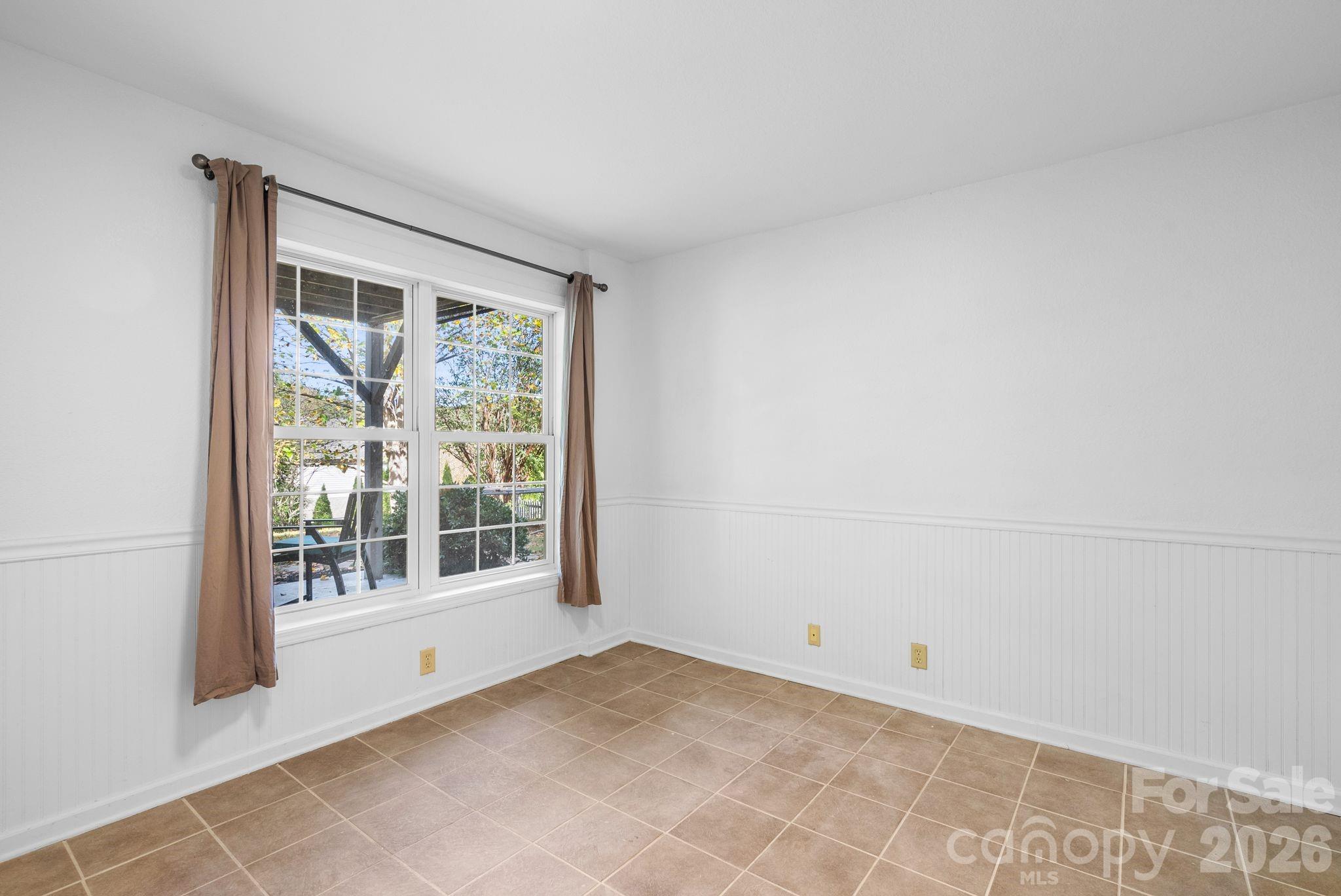 224 Rivercrest Boulevard Property Photo 37