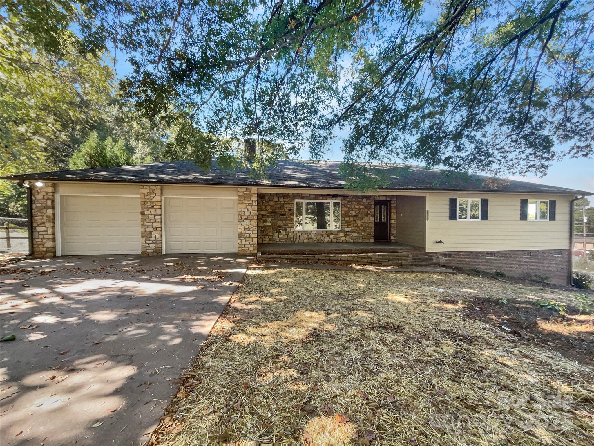 130 Boulder Drive Property Photo 1