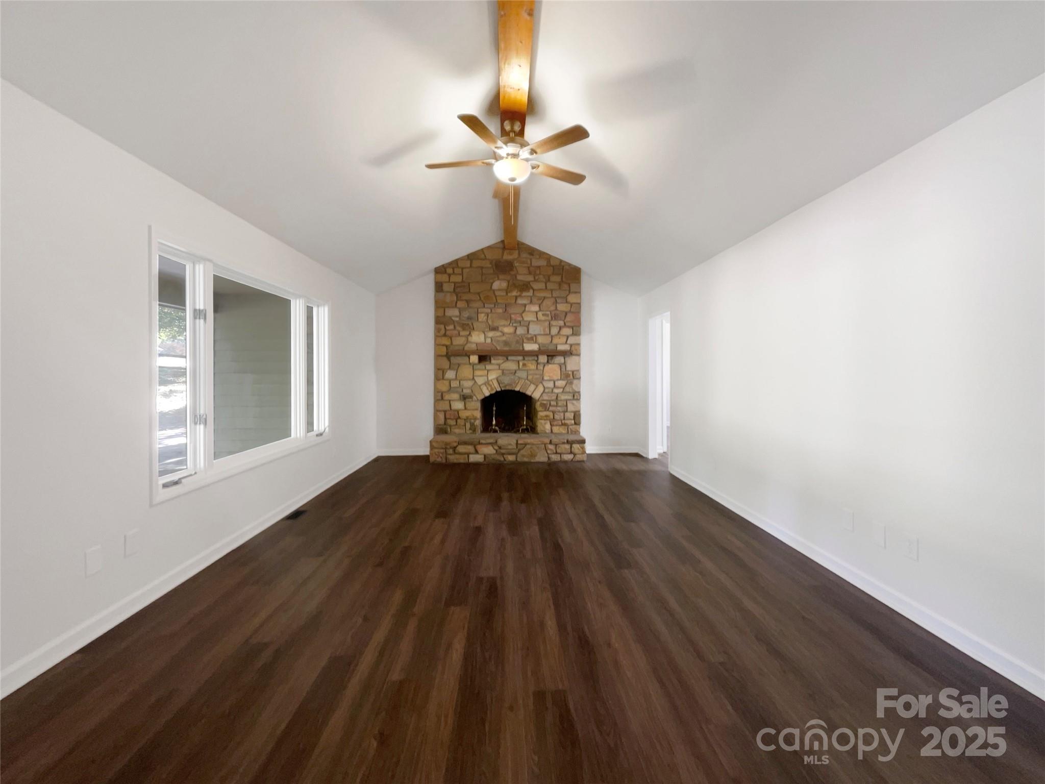 130 Boulder Drive Property Photo 3