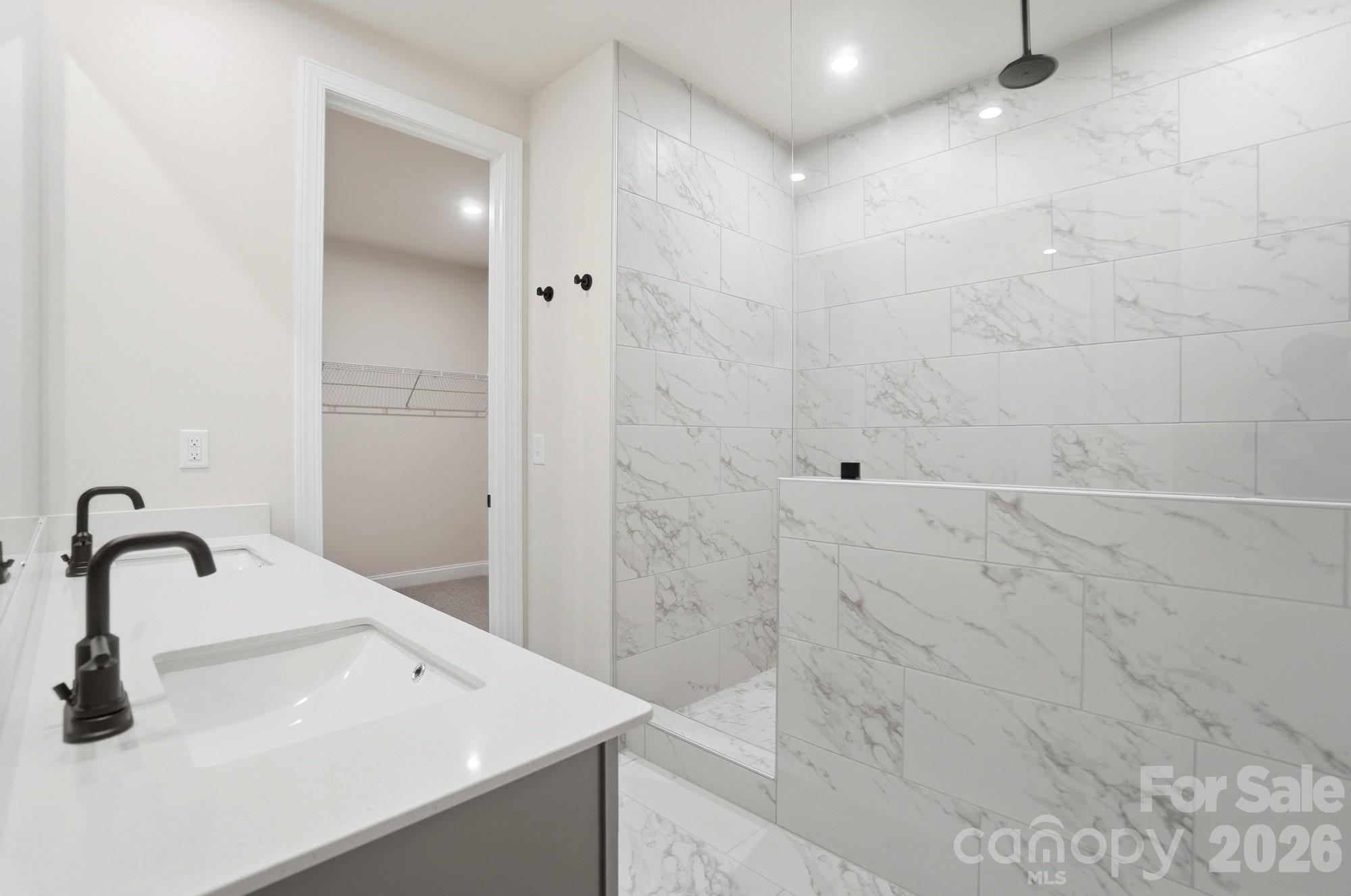 2550 Mabel Lane Property Photo 18