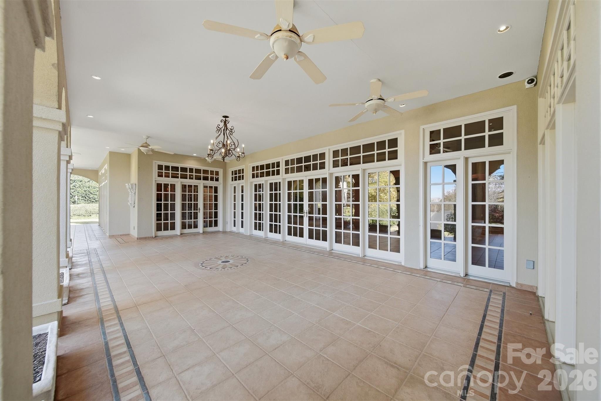 3619 Links Drive Property Photo 15