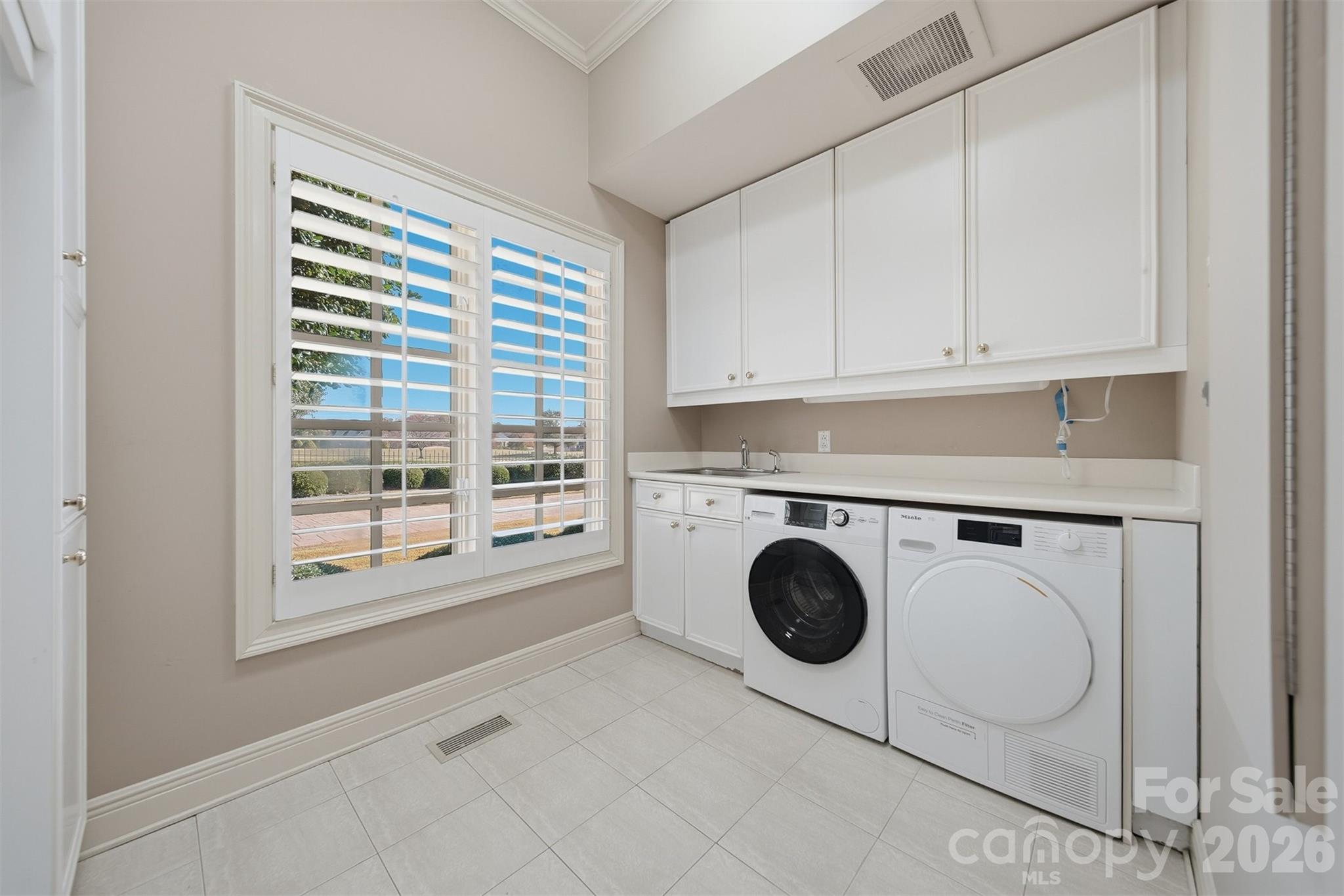 3619 Links Drive Property Photo 30