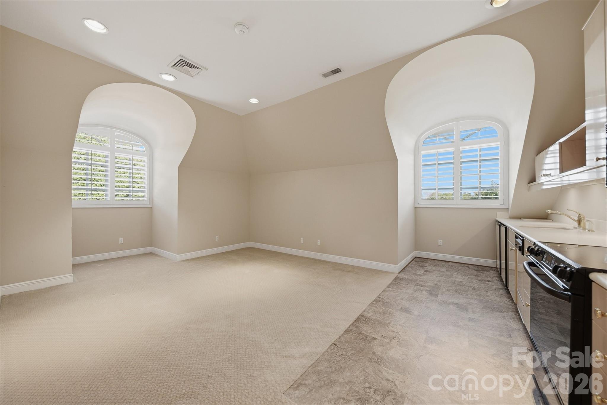 3619 Links Drive Property Photo 35