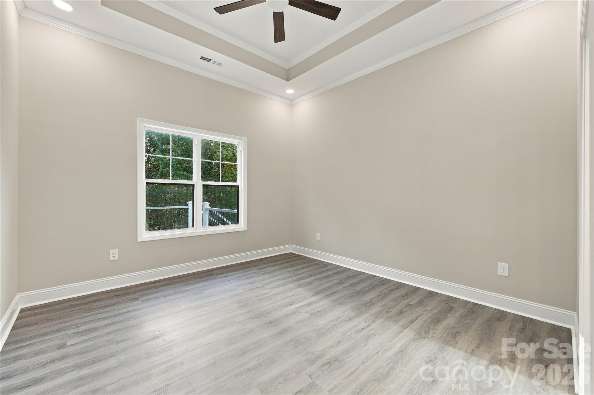 210 Joy-lynne Court Property Photo 6