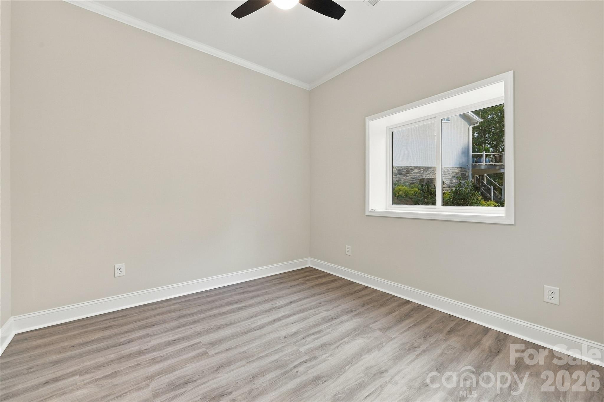 210 Joy-lynne Court Property Photo 10
