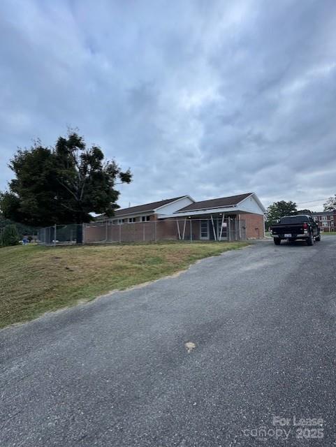 318 Laurel Avenue Property Photo 2