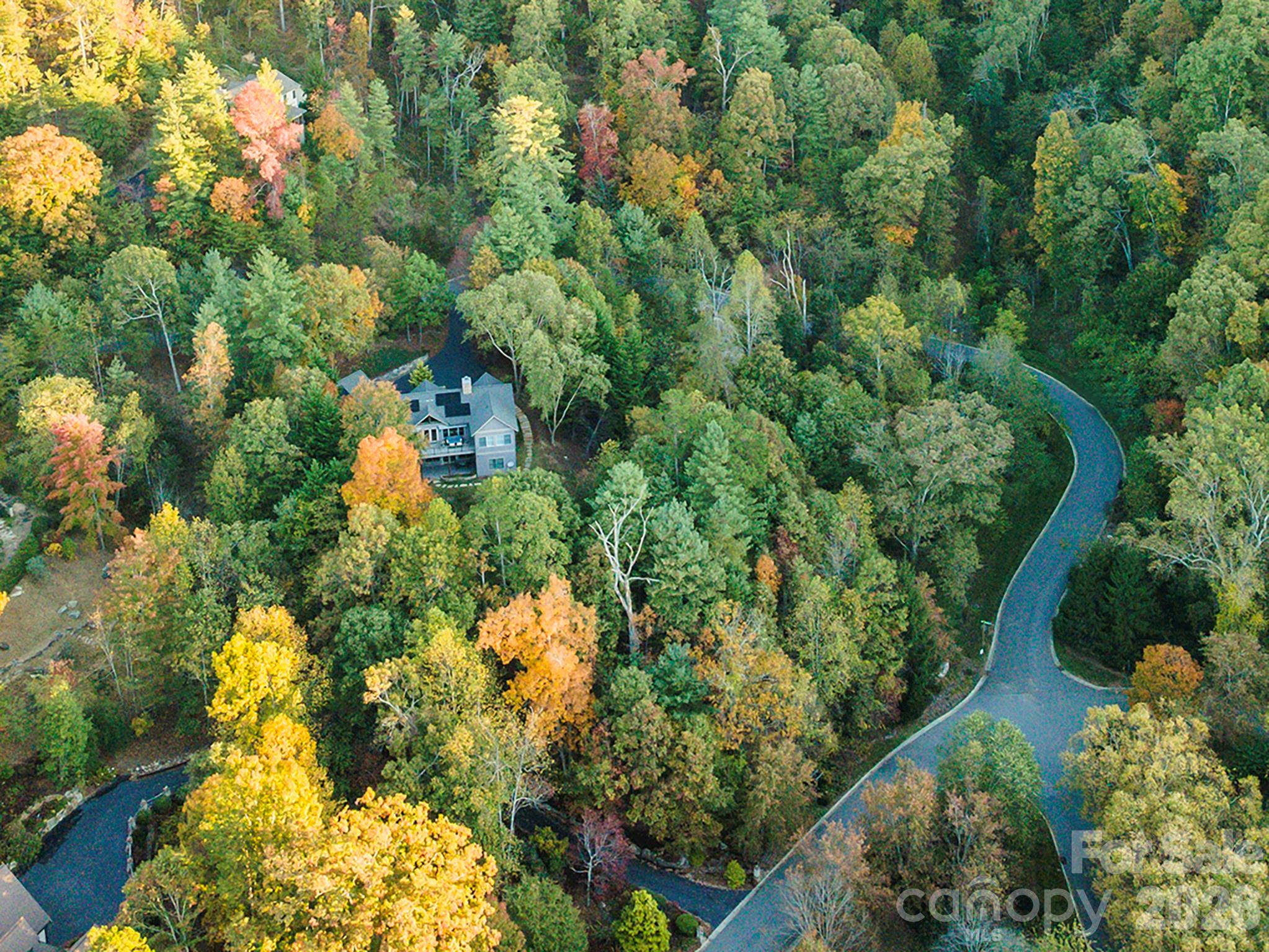 510 Sweetspire Ridge Property Photo 1