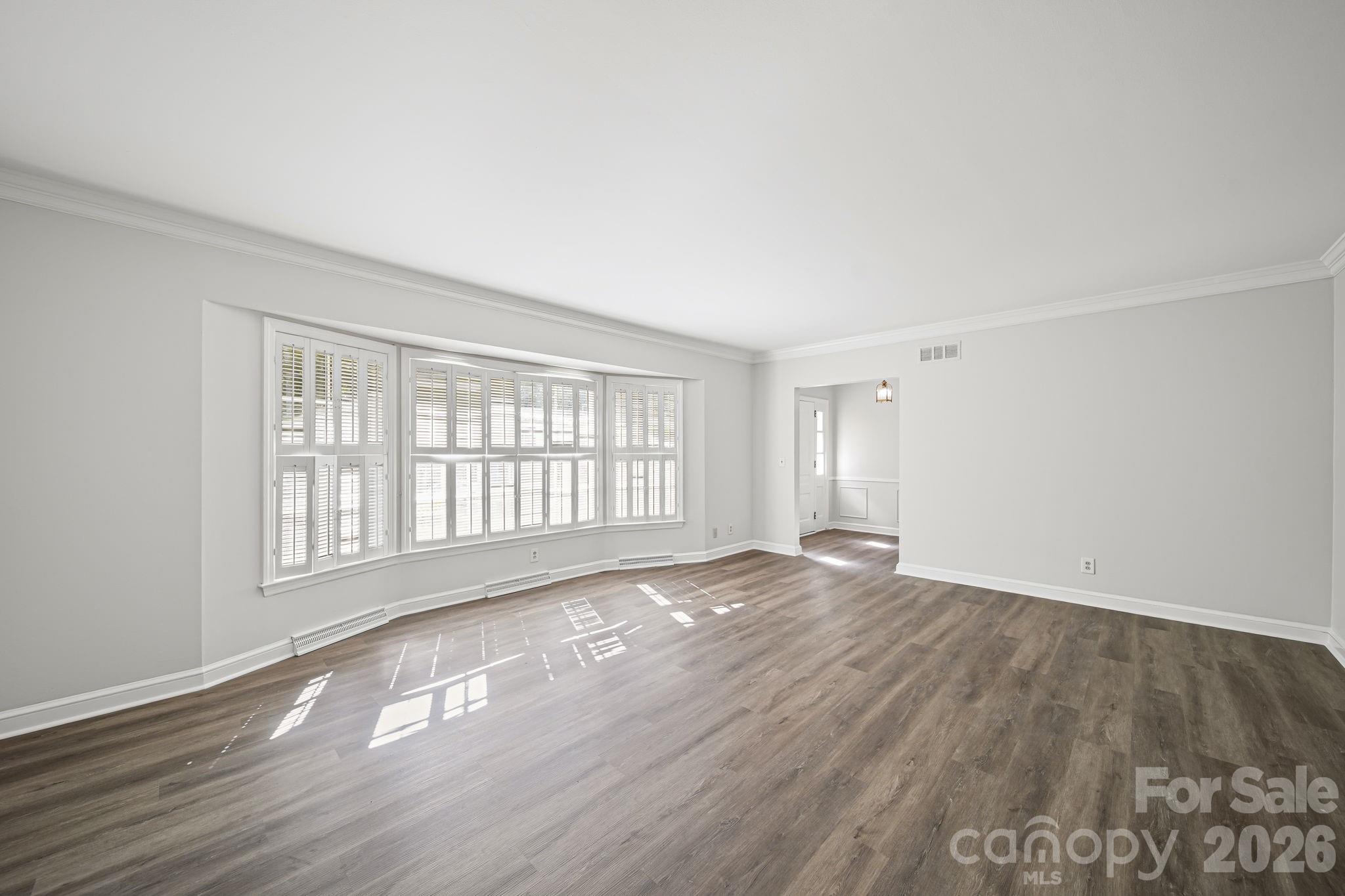 509 Lee Avenue Property Photo 6