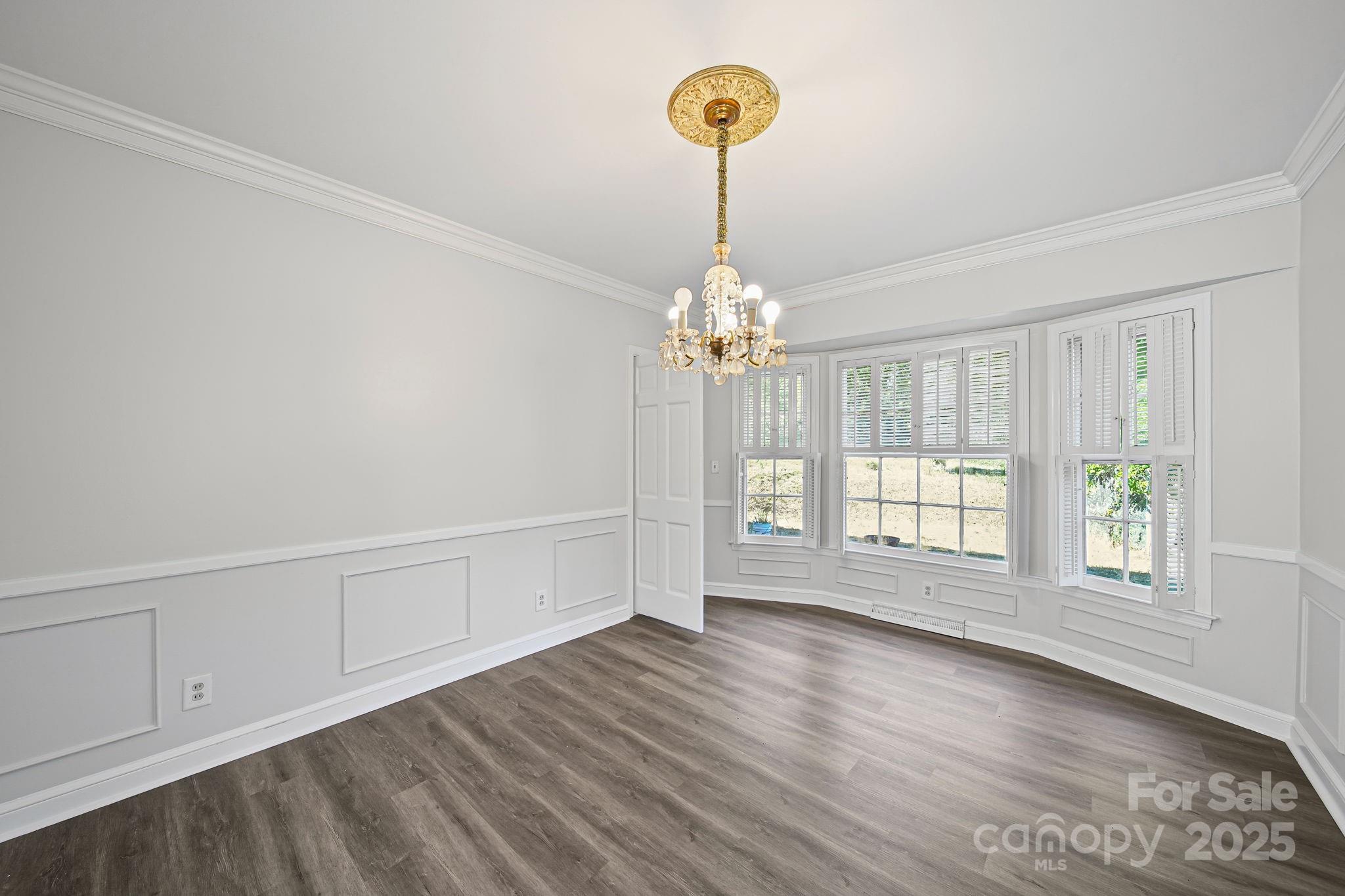 509 Lee Avenue Property Photo 9