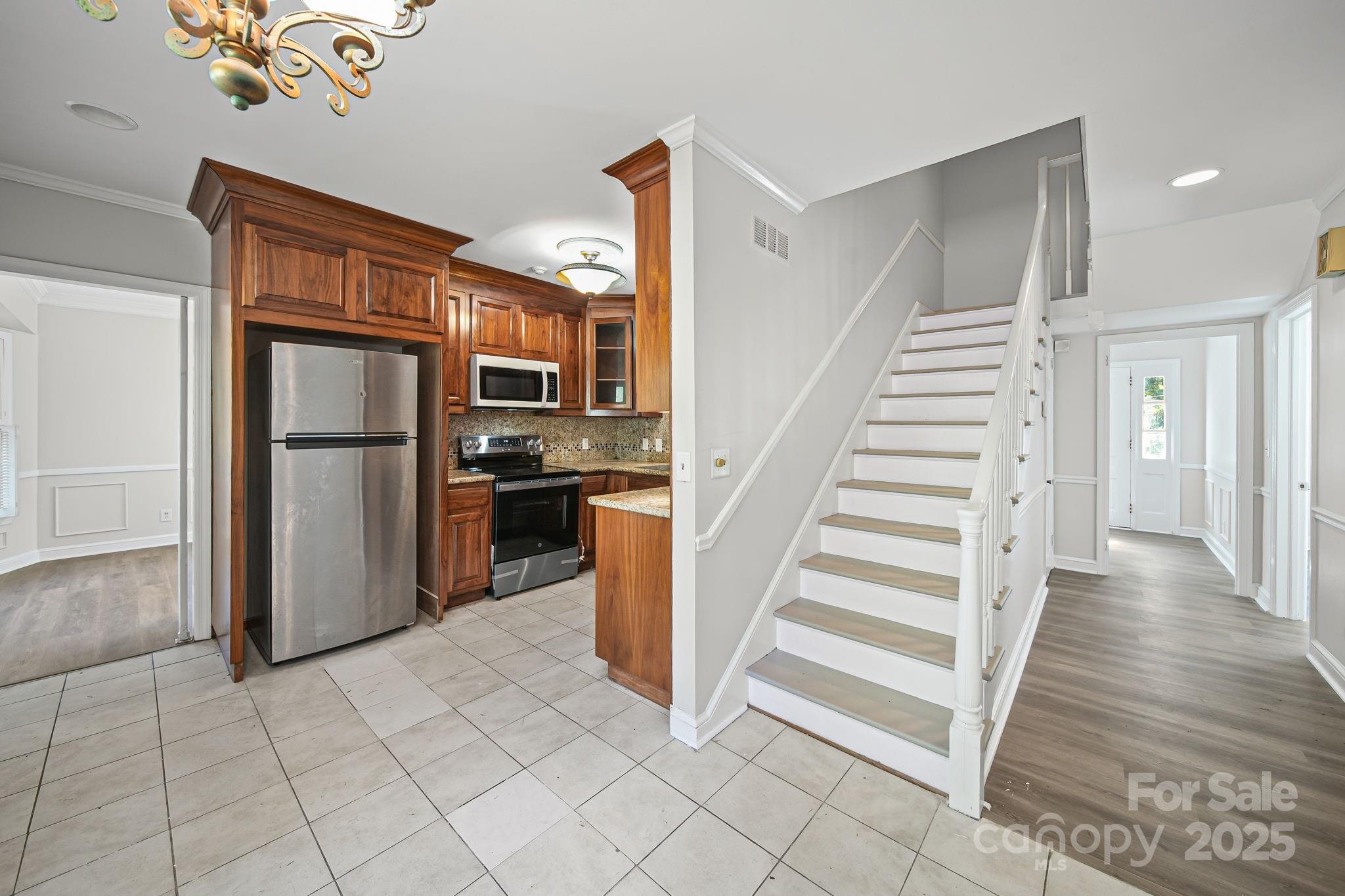 509 Lee Avenue Property Photo 17