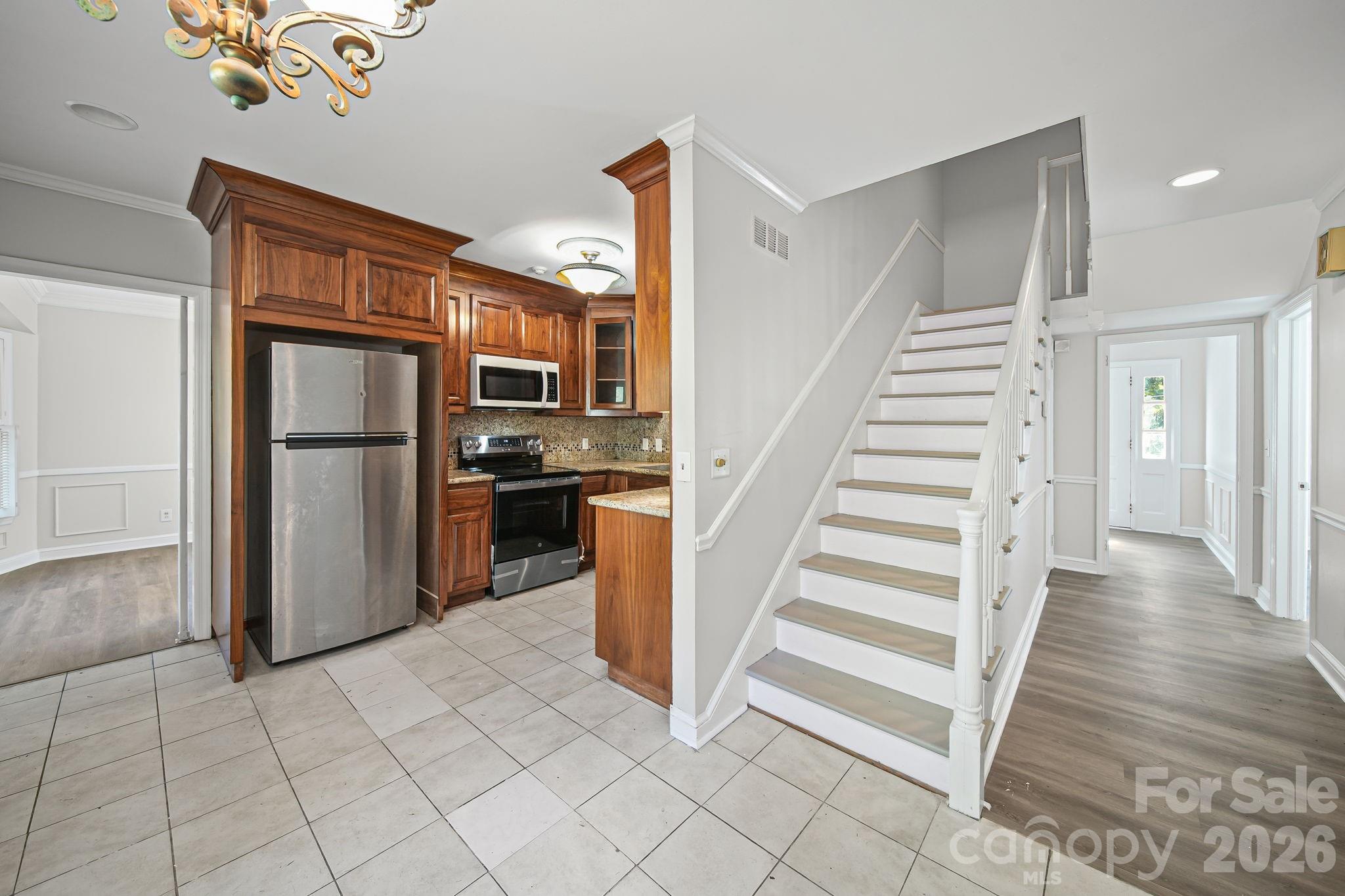 509 Lee Avenue Property Photo 17