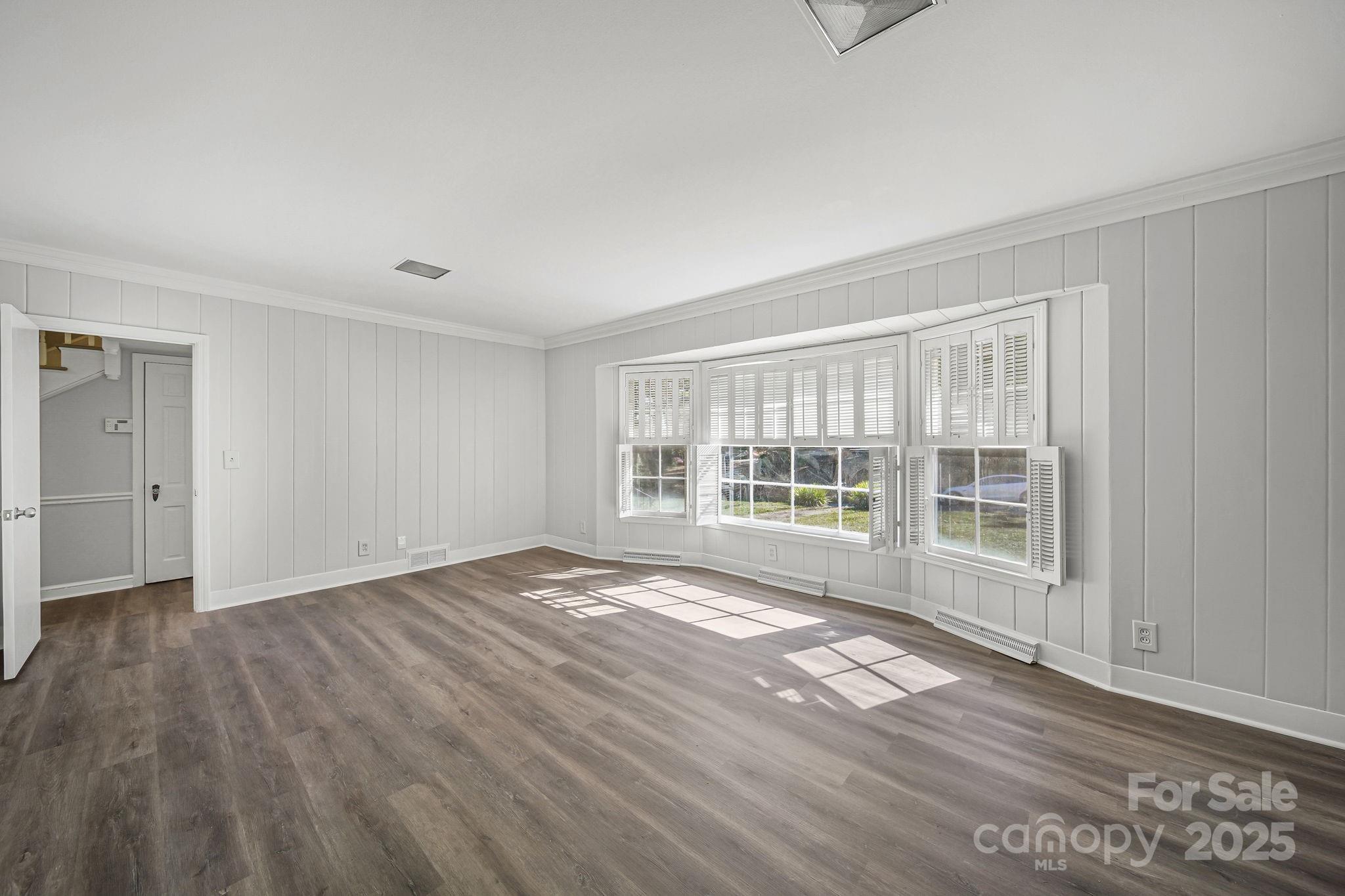 509 Lee Avenue Property Photo 20