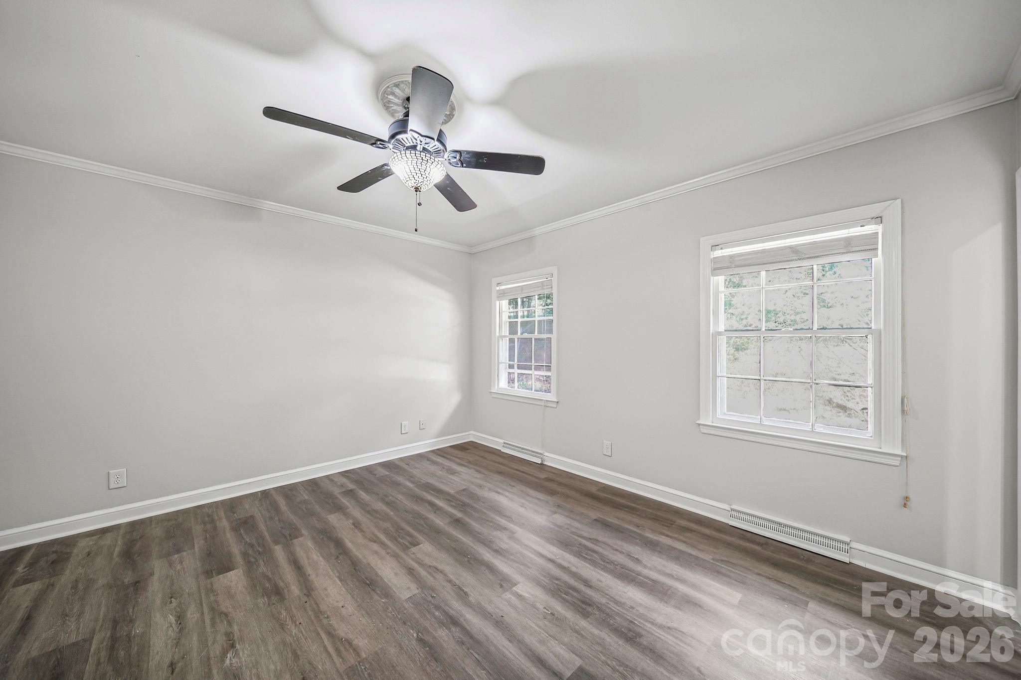 509 Lee Avenue Property Photo 23