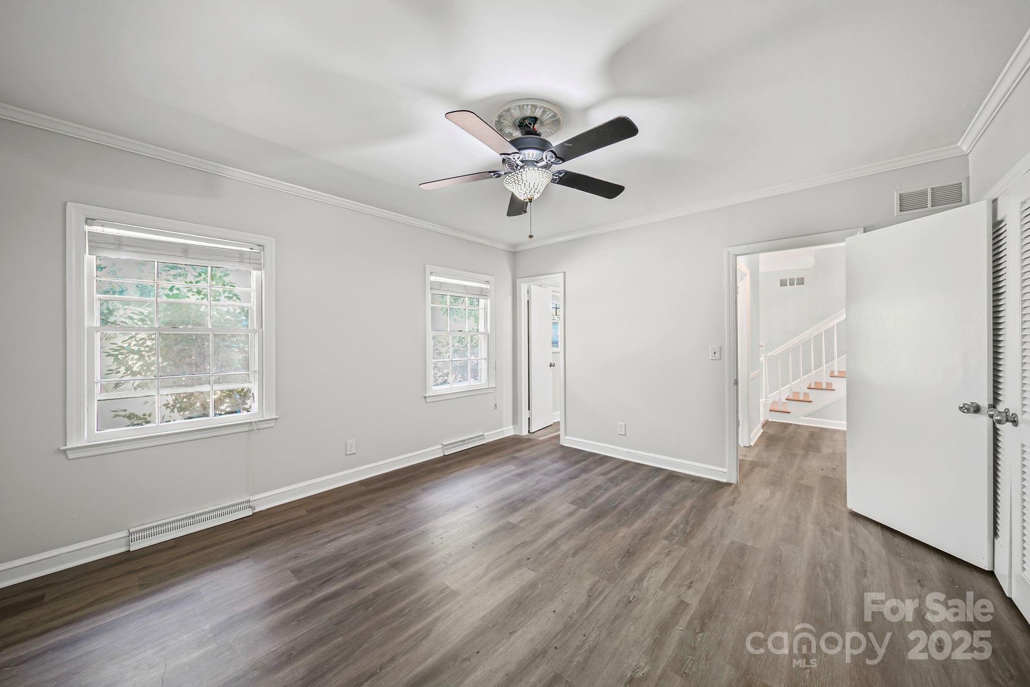 509 Lee Avenue Property Photo 24