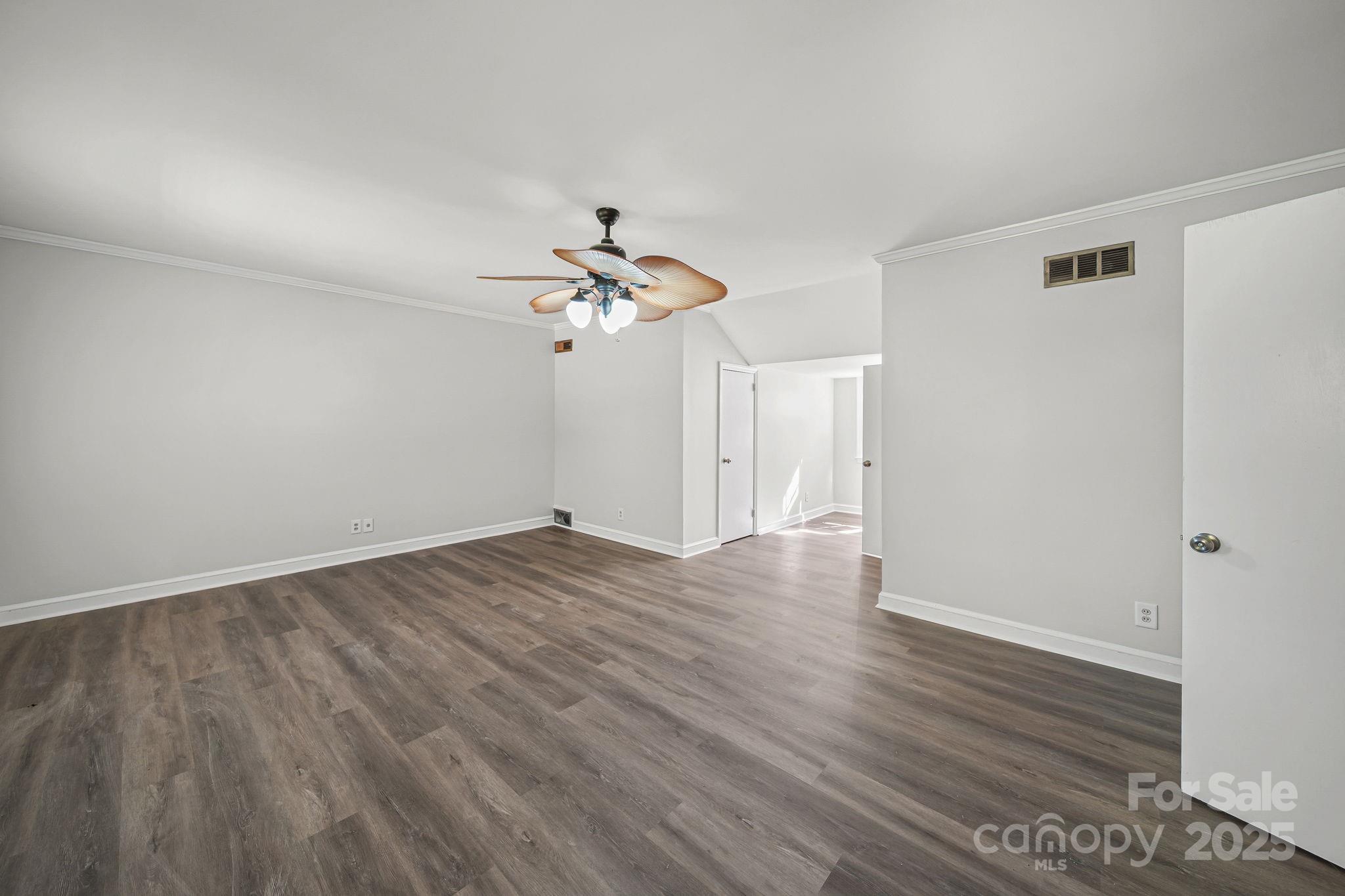 509 Lee Avenue Property Photo 30