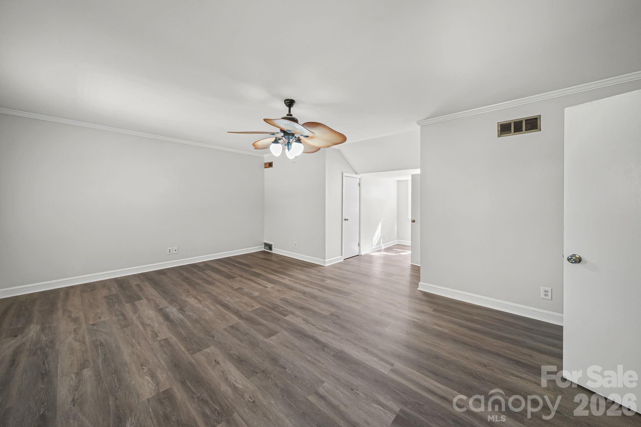 509 Lee Avenue Property Photo 30