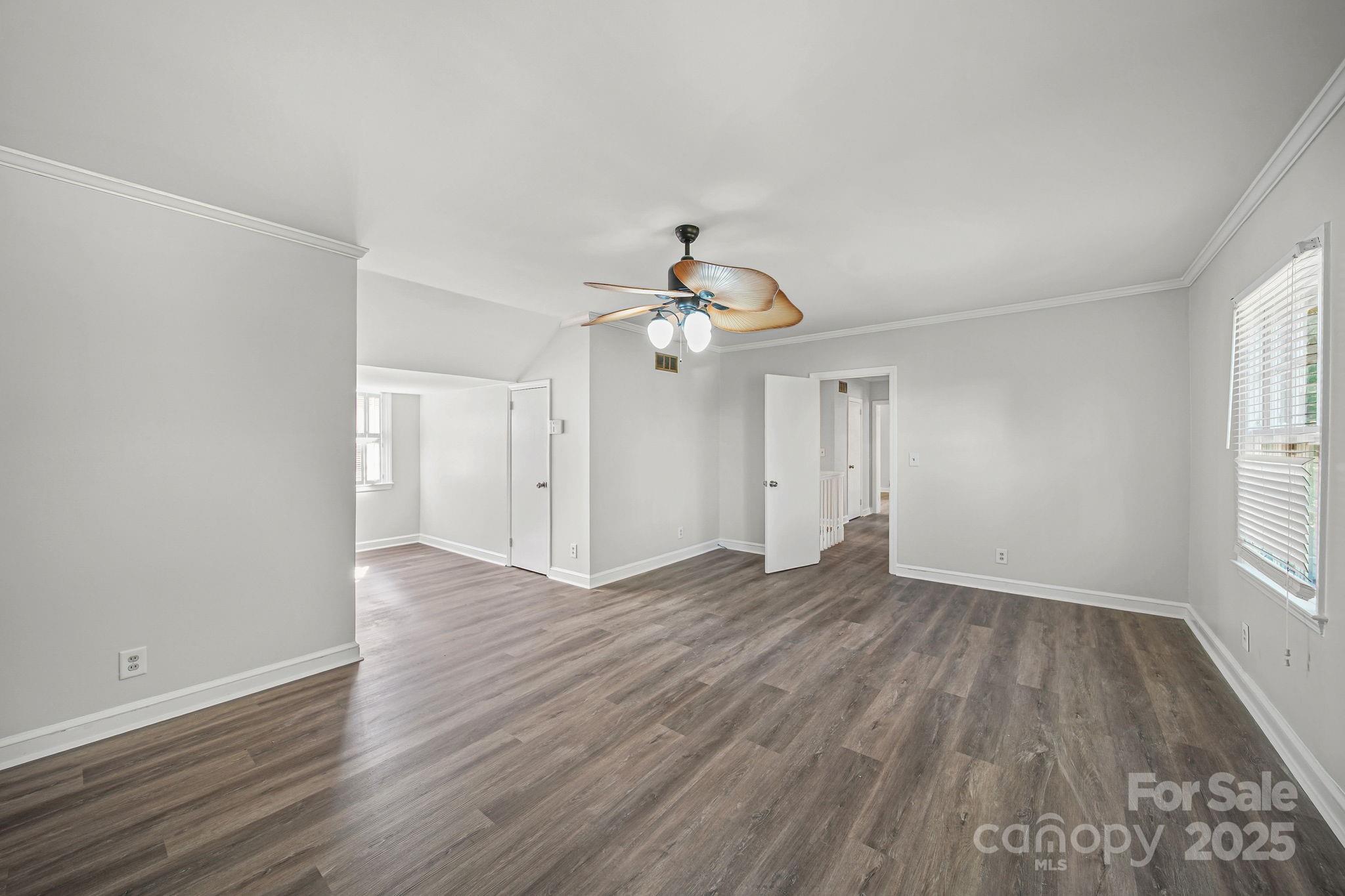 509 Lee Avenue Property Photo 32