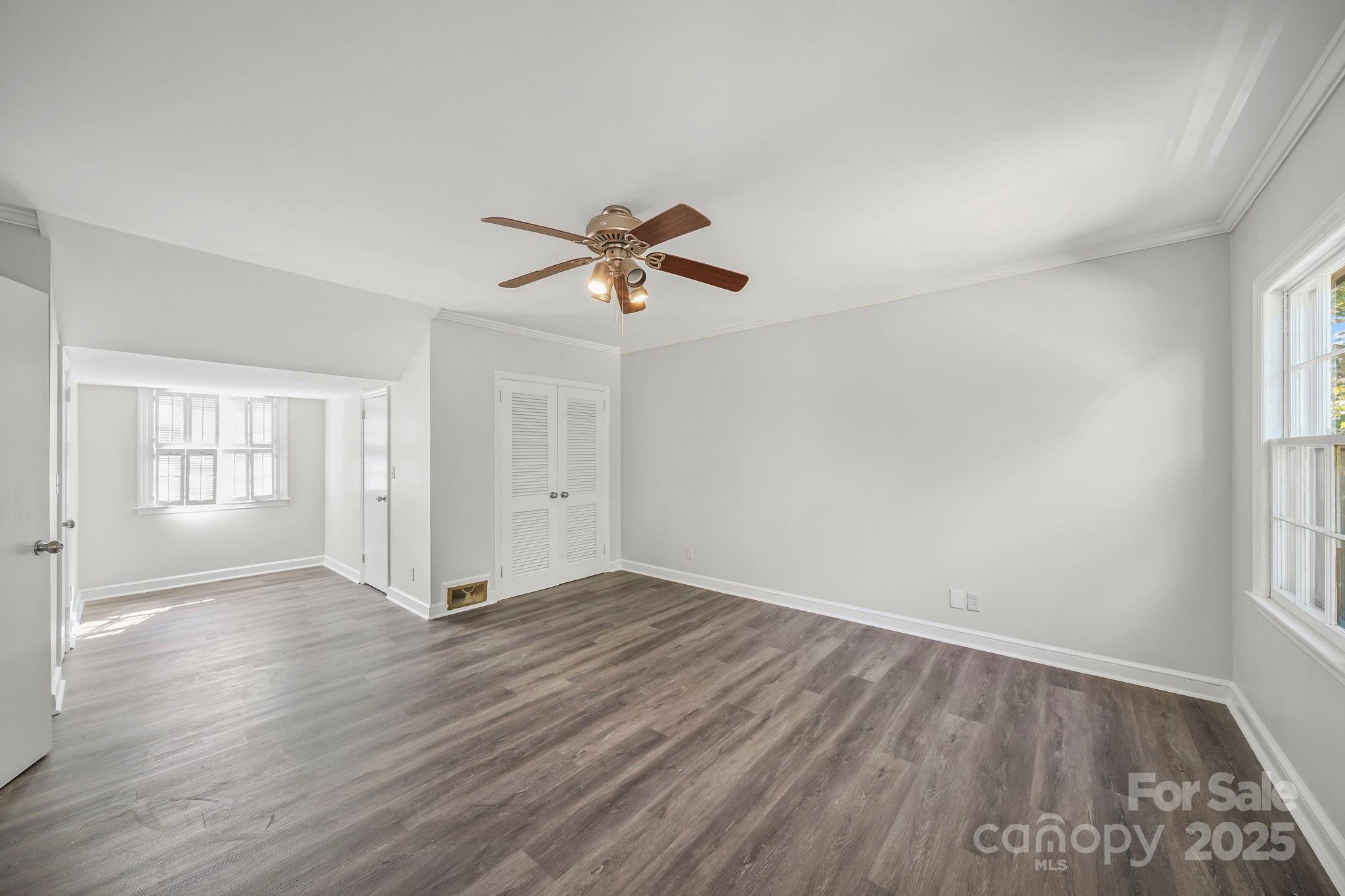 509 Lee Avenue Property Photo 36