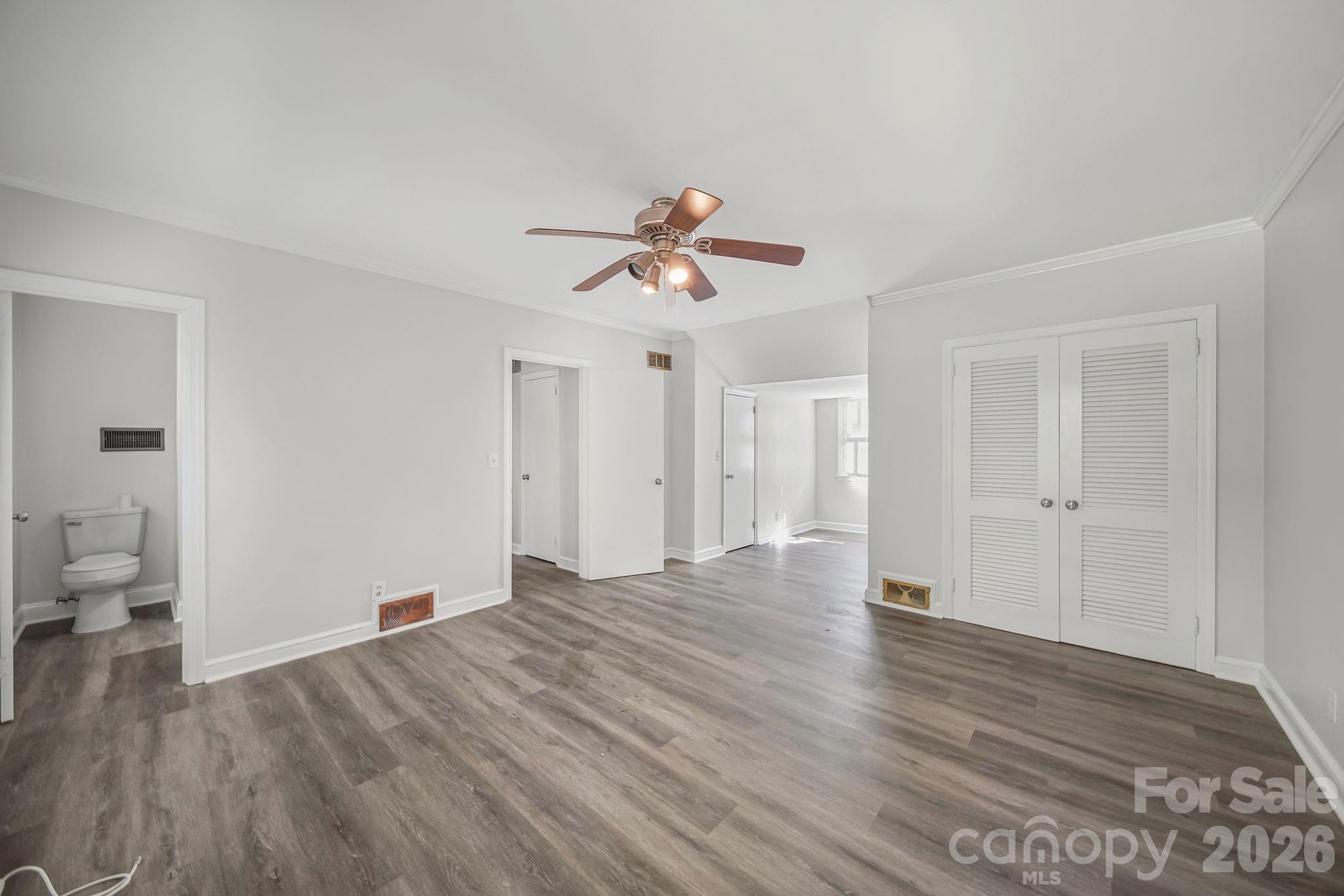 509 Lee Avenue Property Photo 37
