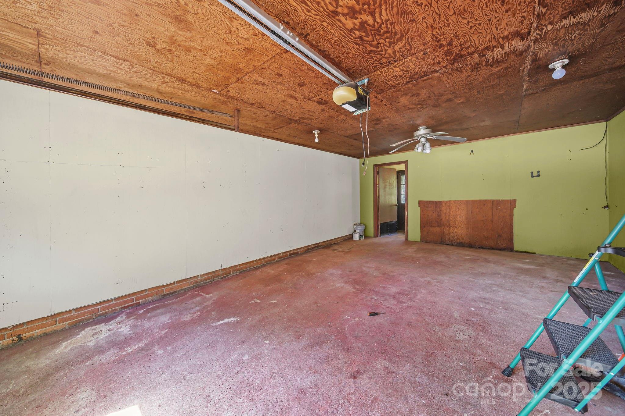 509 Lee Avenue Property Photo 39