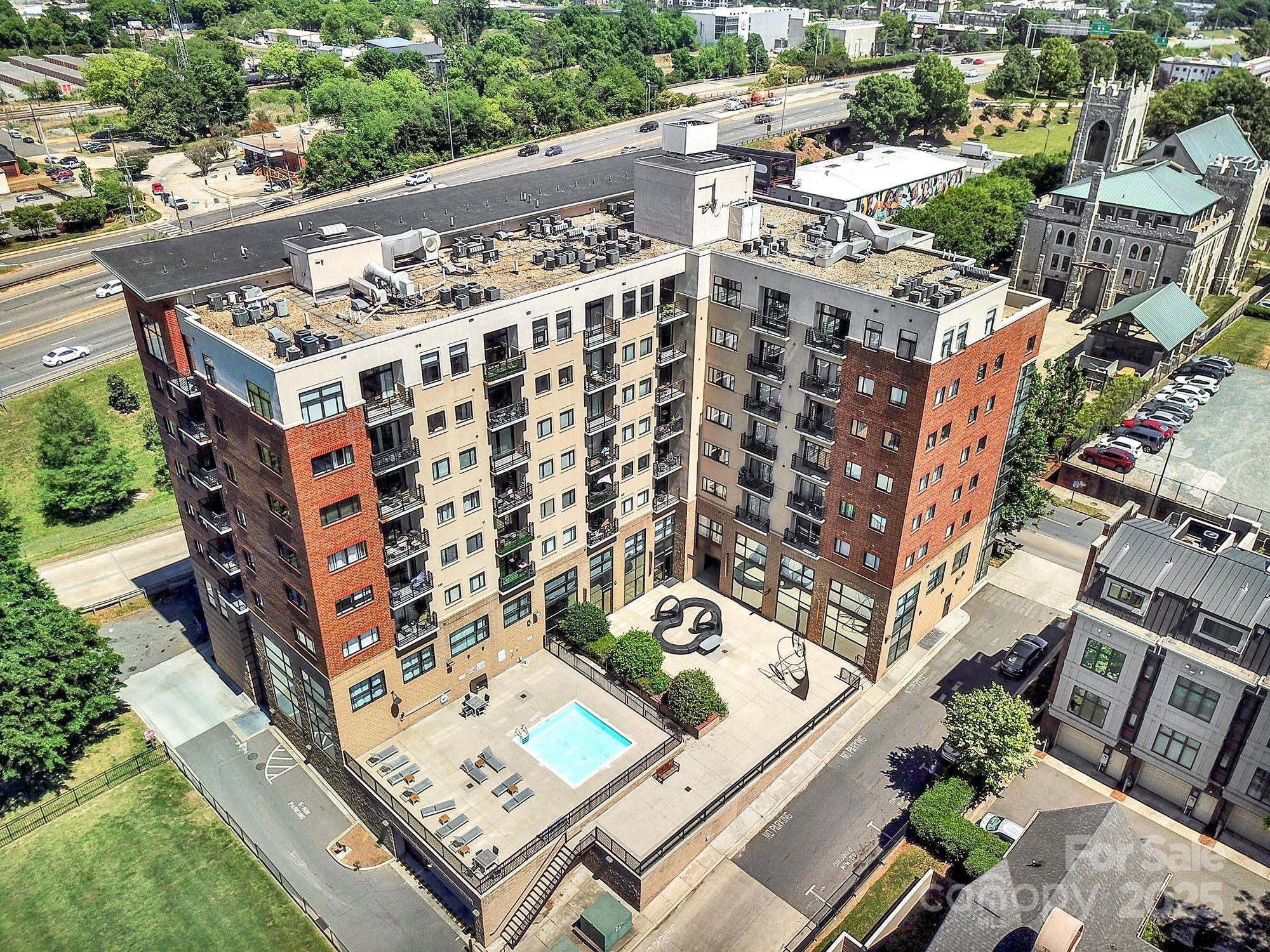 715 N Church Street 311 Property Photo 1