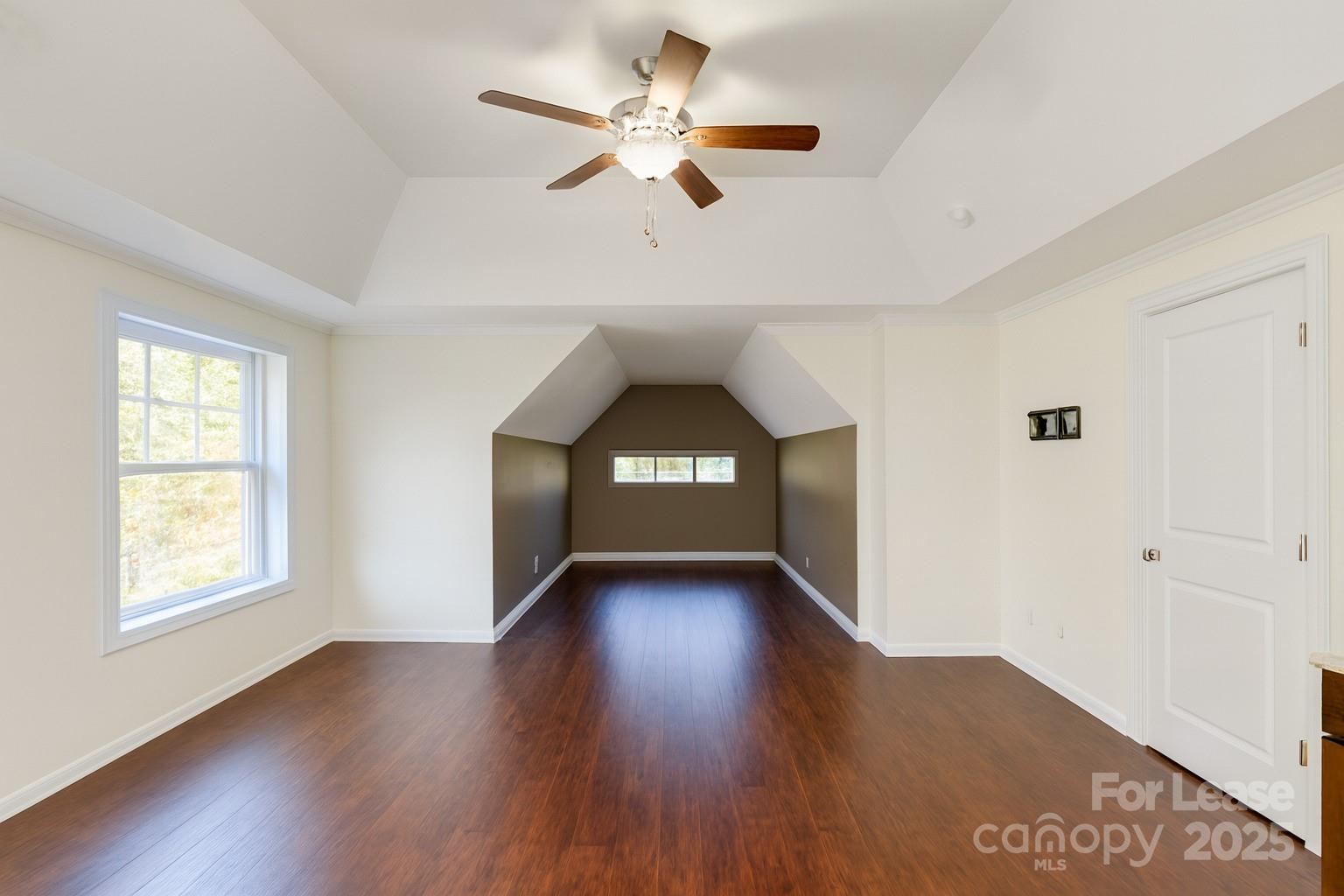 8325 Burgundy Ridge Drive Property Photo 13