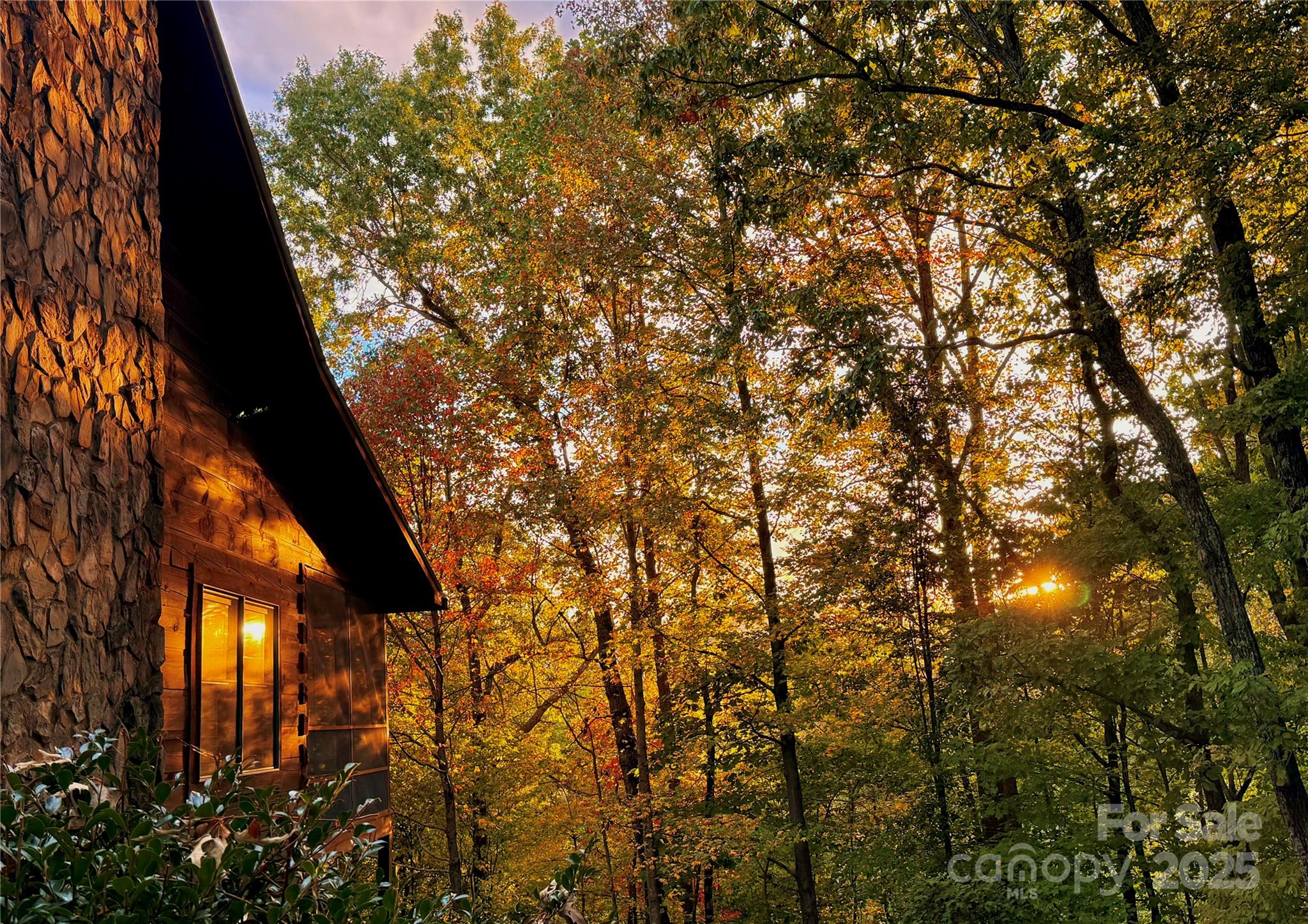 447 Cherokee Circle Property Photo 2