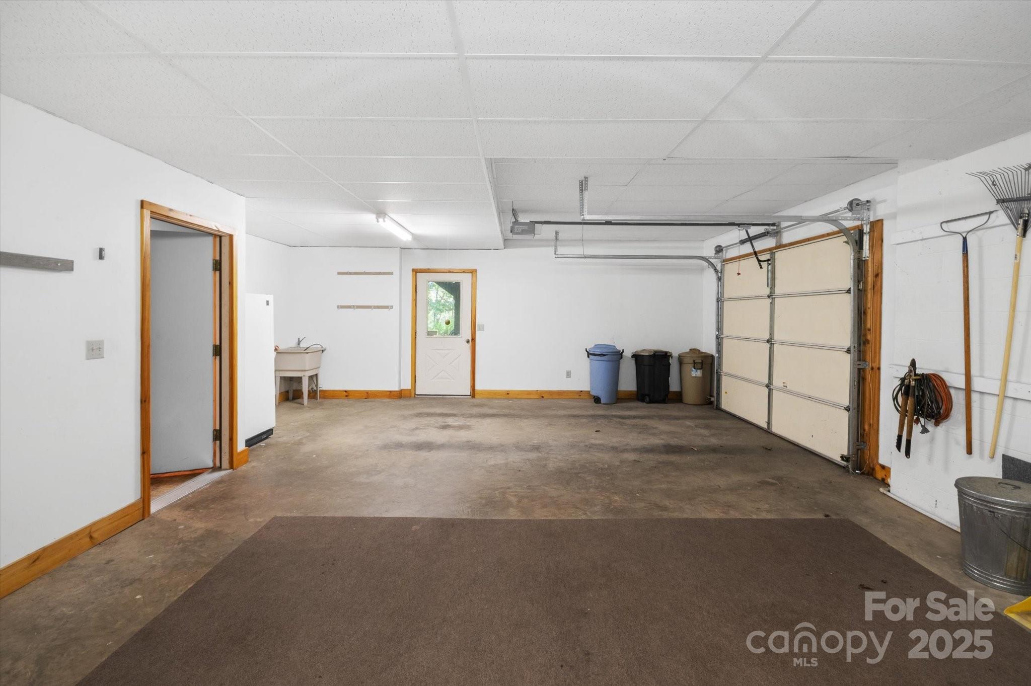 447 Cherokee Circle Property Photo 33