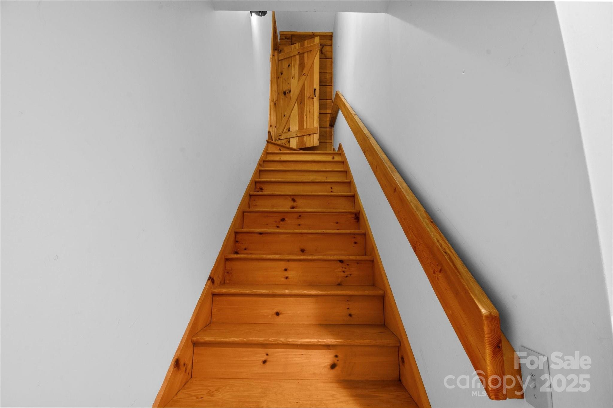 447 Cherokee Circle Property Photo 35