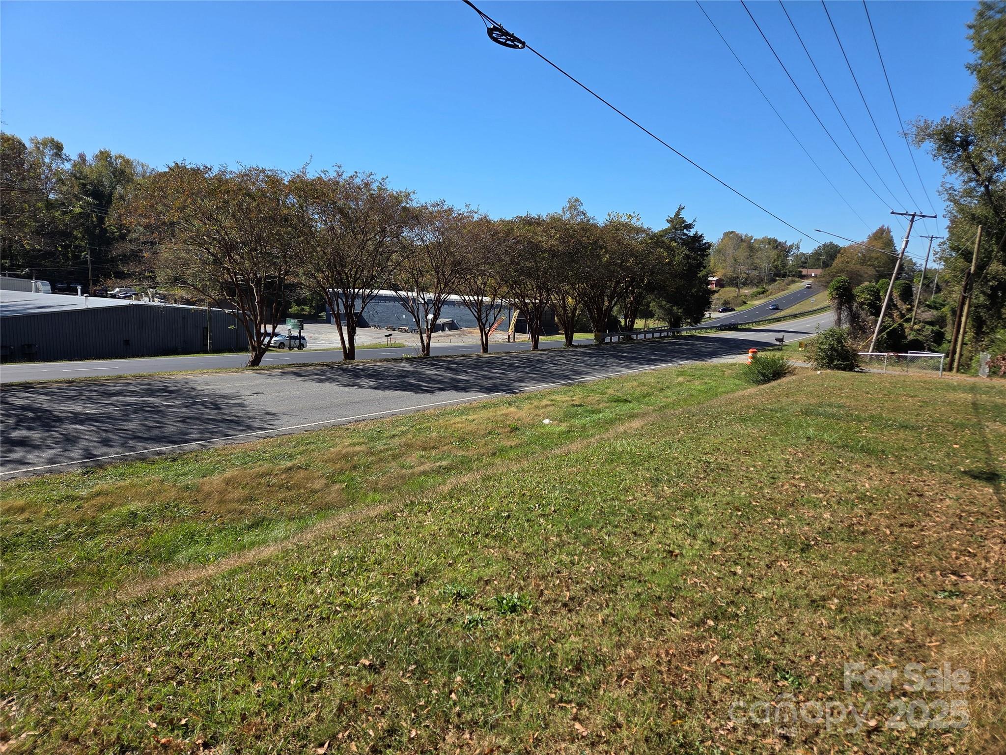 2760 W Franklin Boulevard Property Photo 12