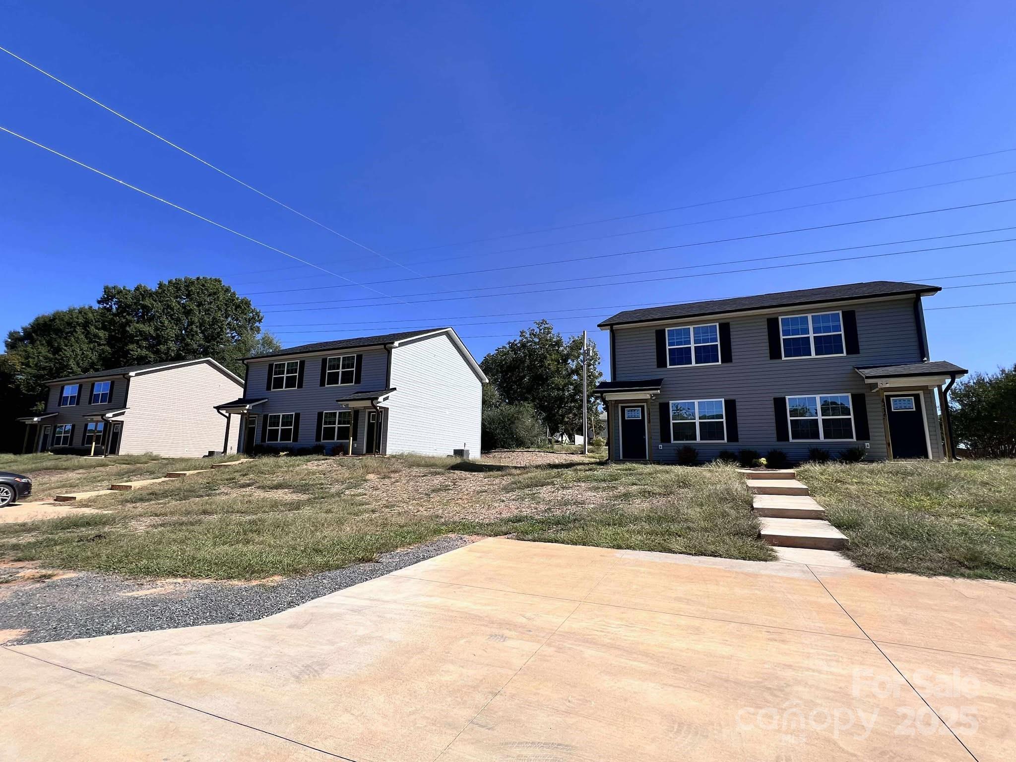 1416 Salisbury Avenue Property Photo 1