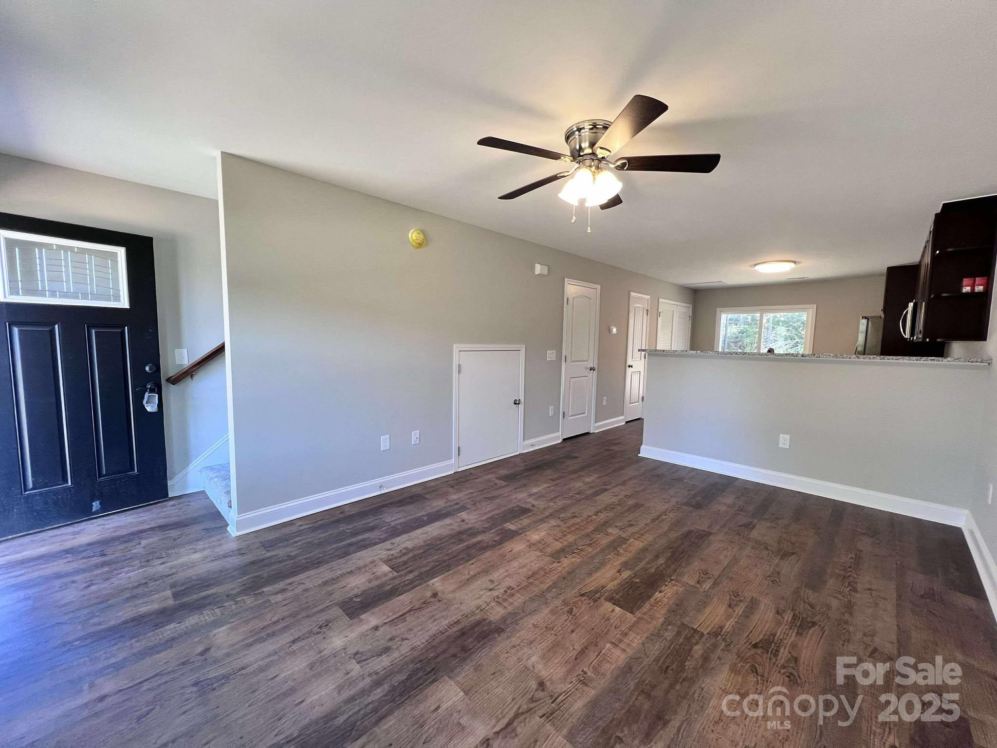 1416 Salisbury Avenue Property Photo 5