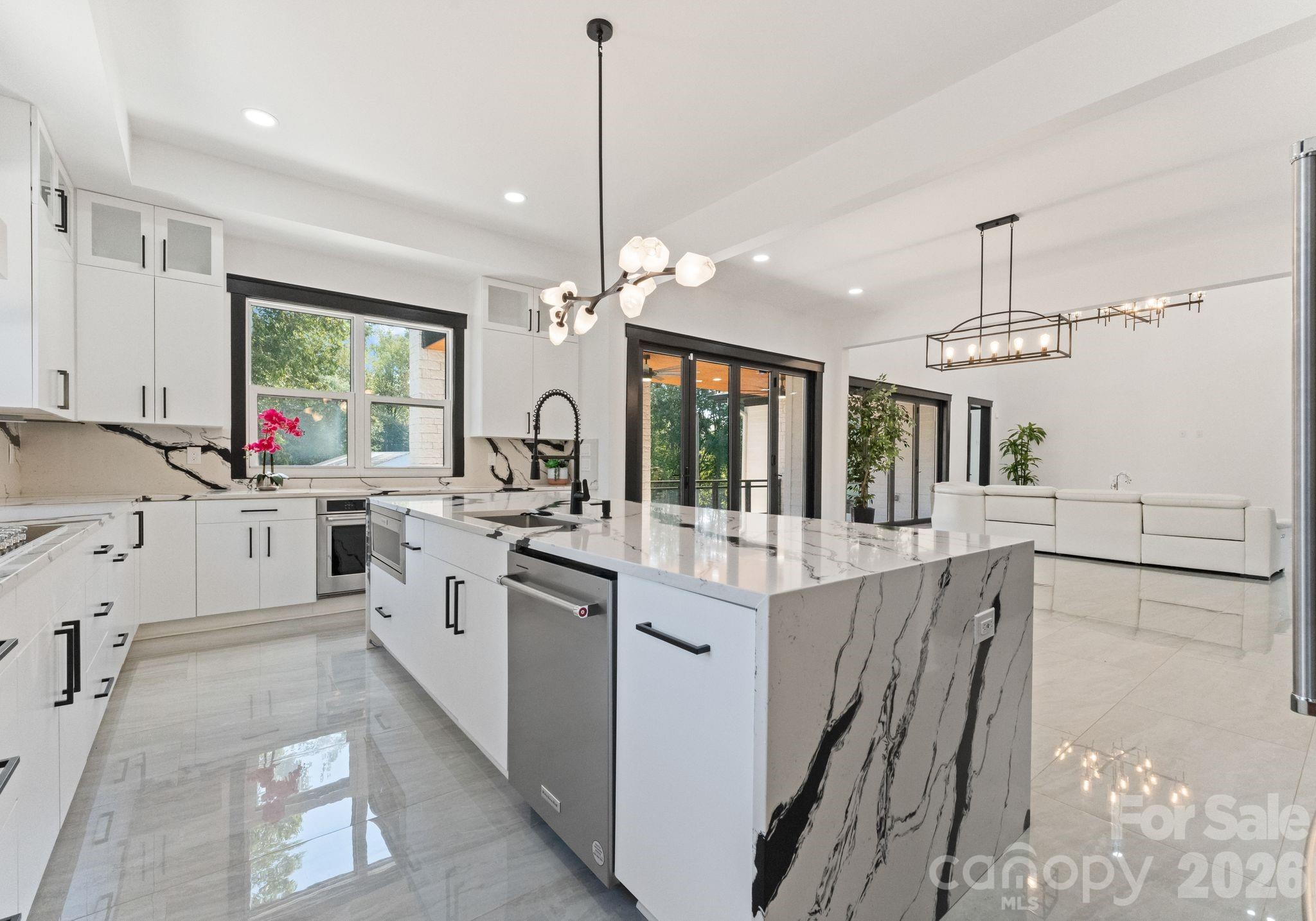 116 Bent Twig Drive Property Photo 14