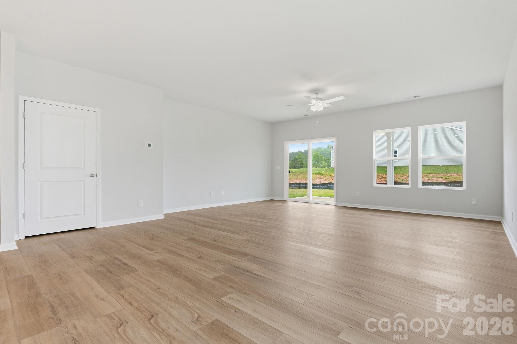 954 Leyna Court 16 Property Photo 12