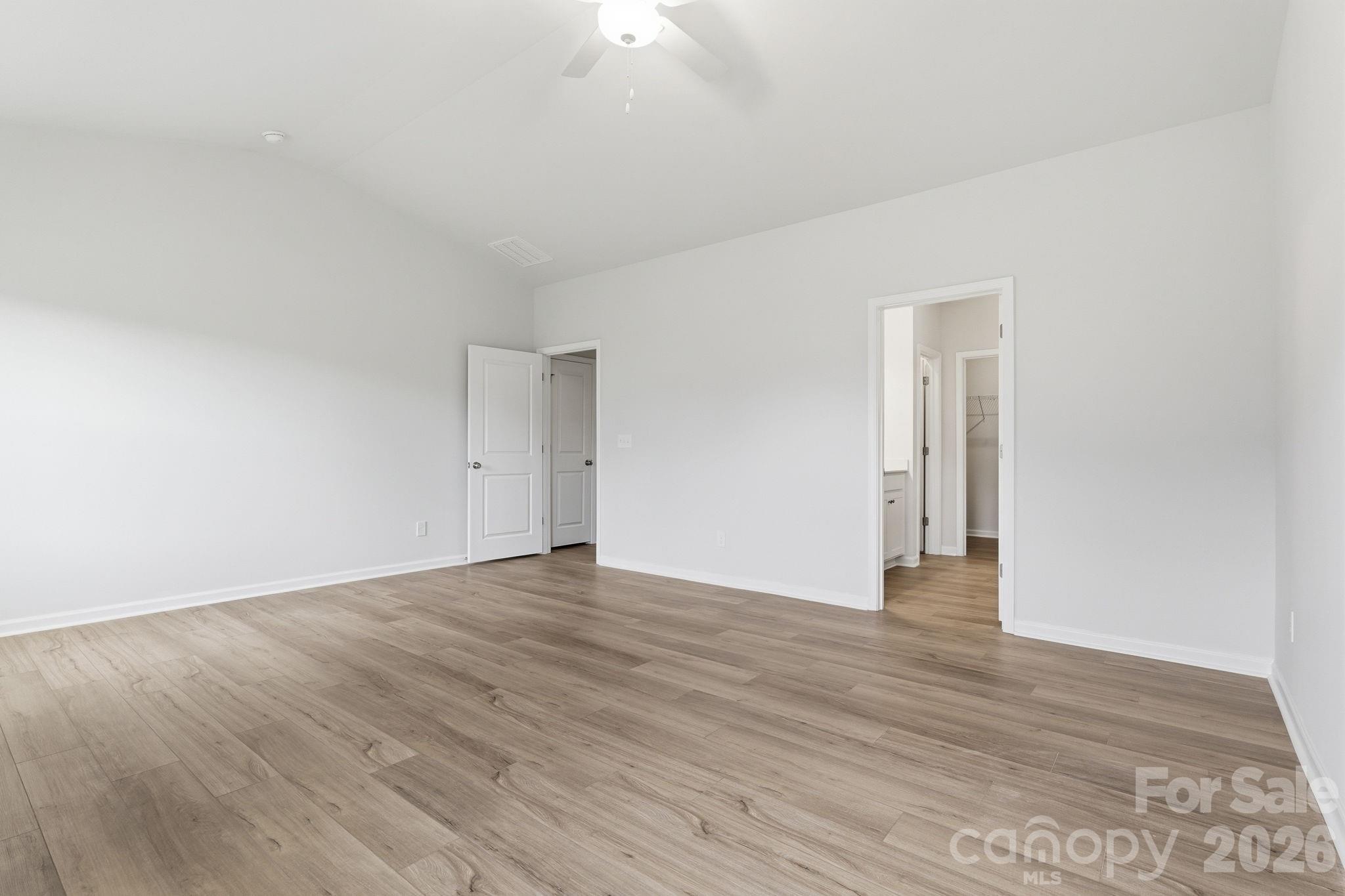 954 Leyna Court 16 Property Photo 17