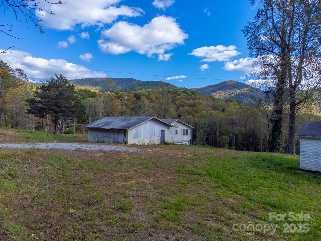 8125 Ellijay Road Property Photo 6