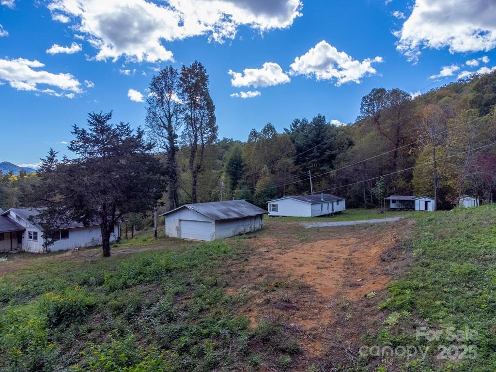 8125 Ellijay Road Property Photo 9