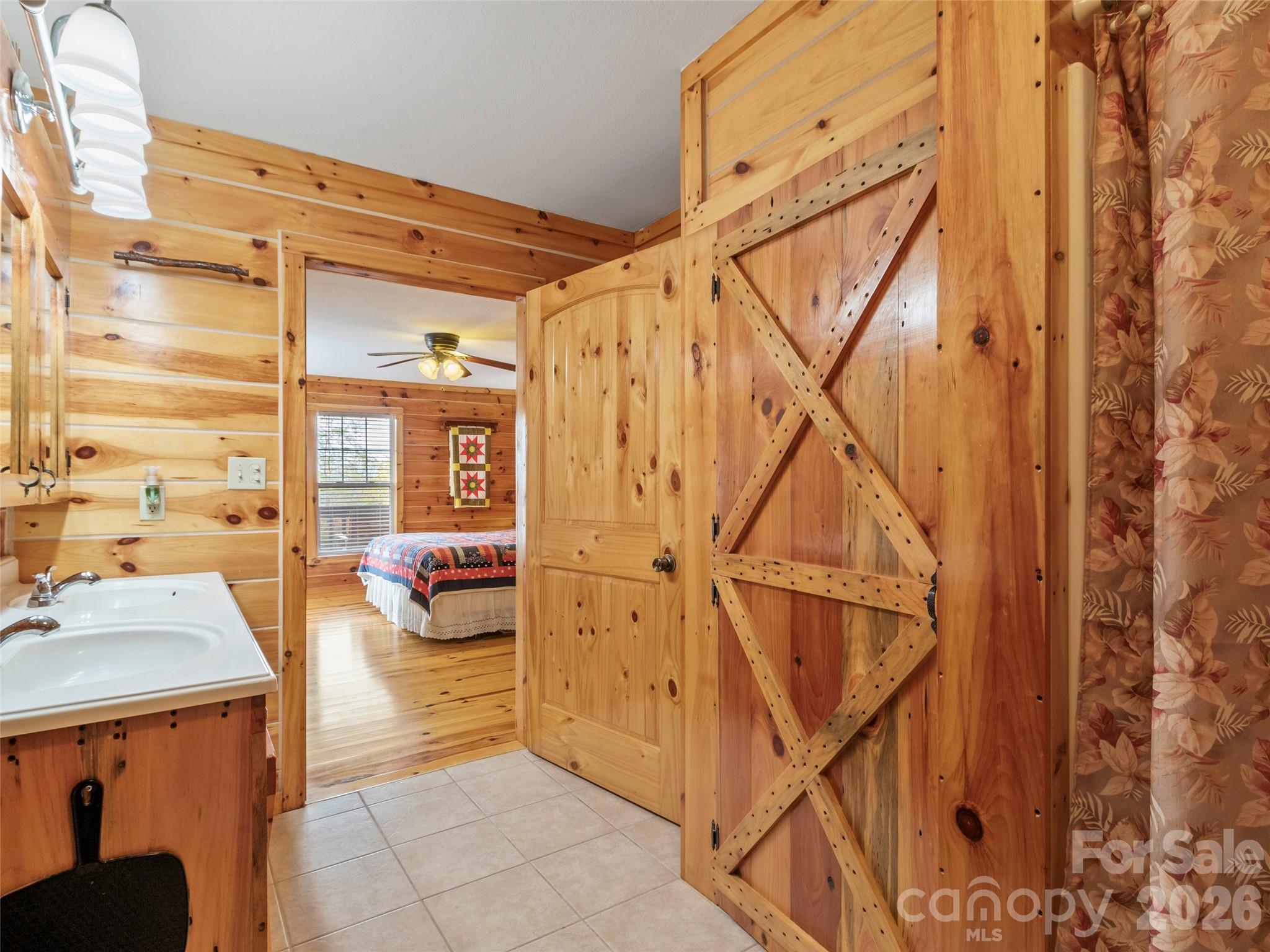 1447/1421 Ayers Mountain Road Property Photo 14