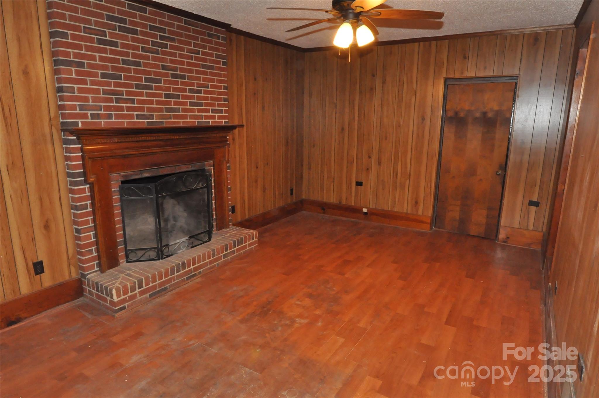 109 Hardin Street Property Photo 8