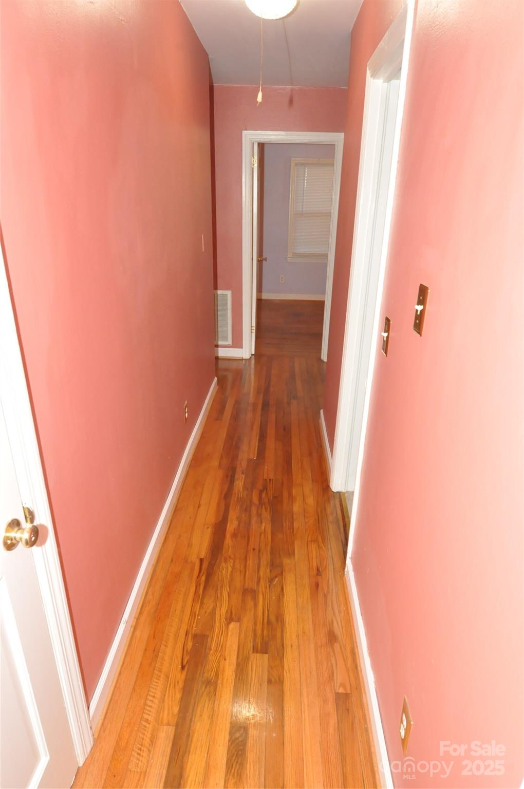 109 Hardin Street Property Photo 13