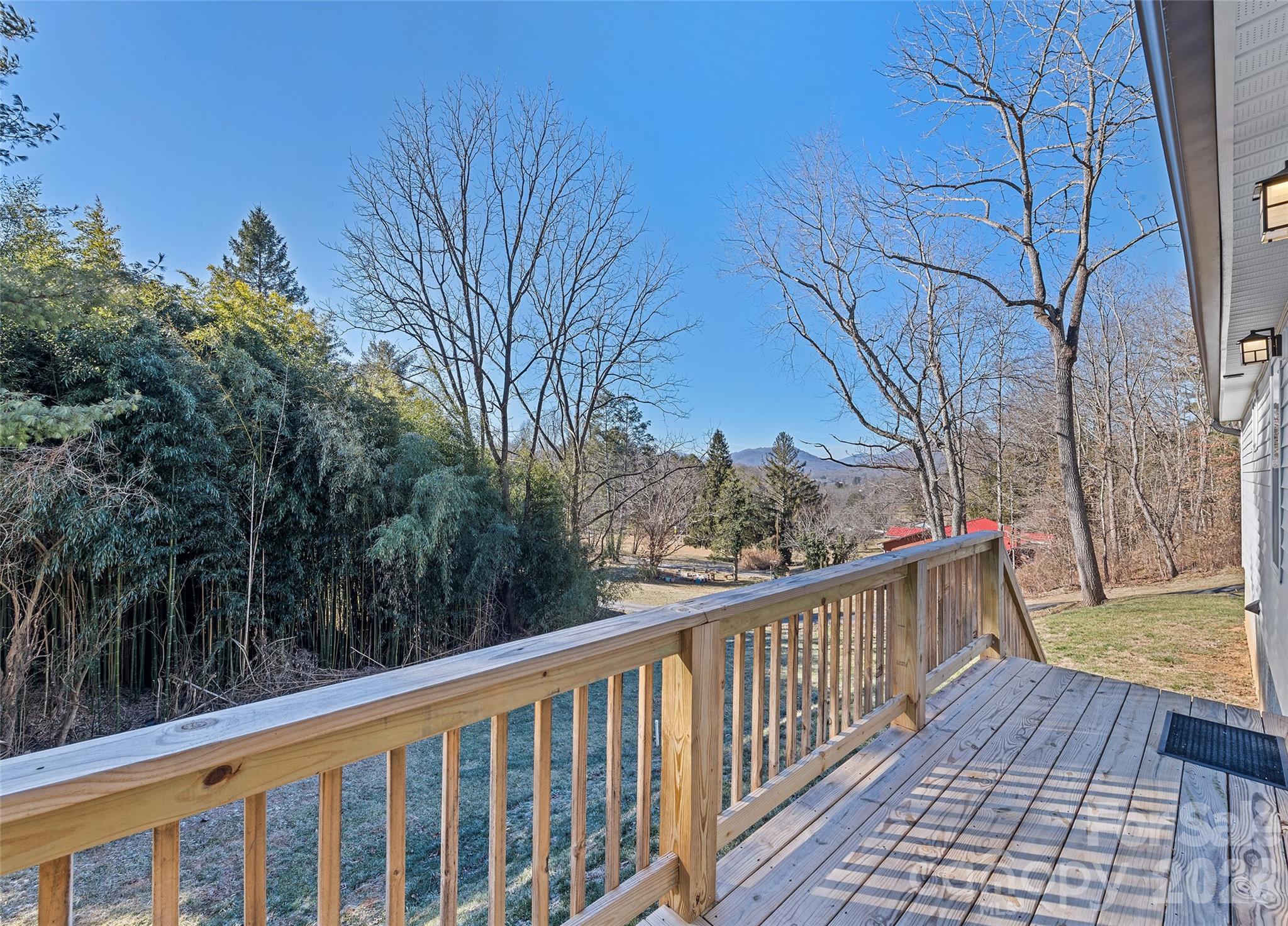 687 Holtzclaw Road Property Photo 2