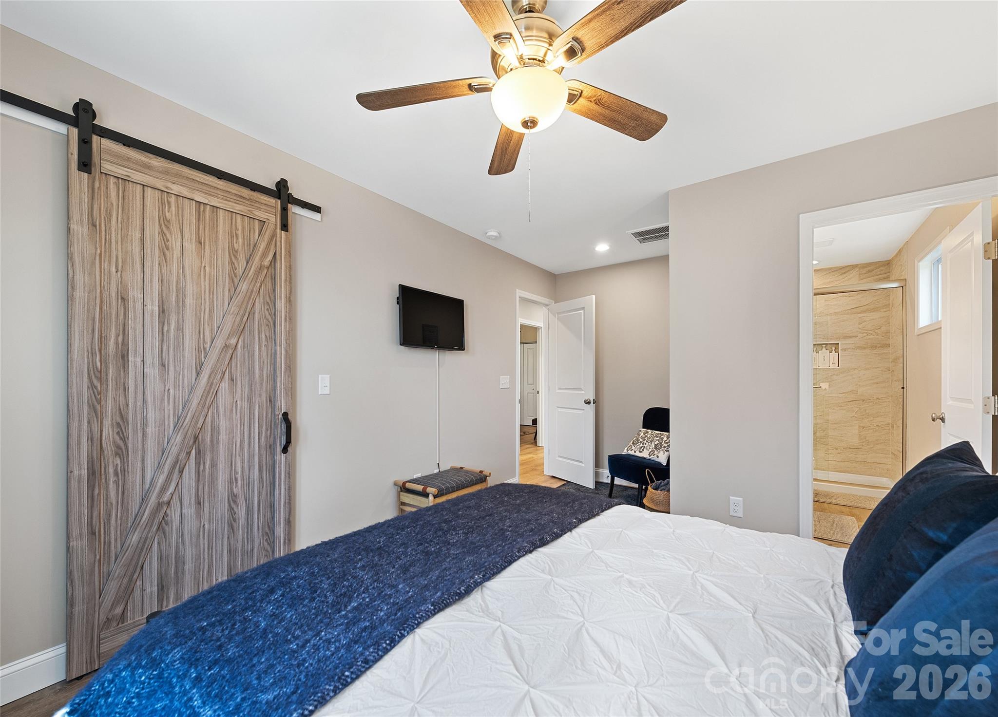 687 Holtzclaw Road Property Photo 16