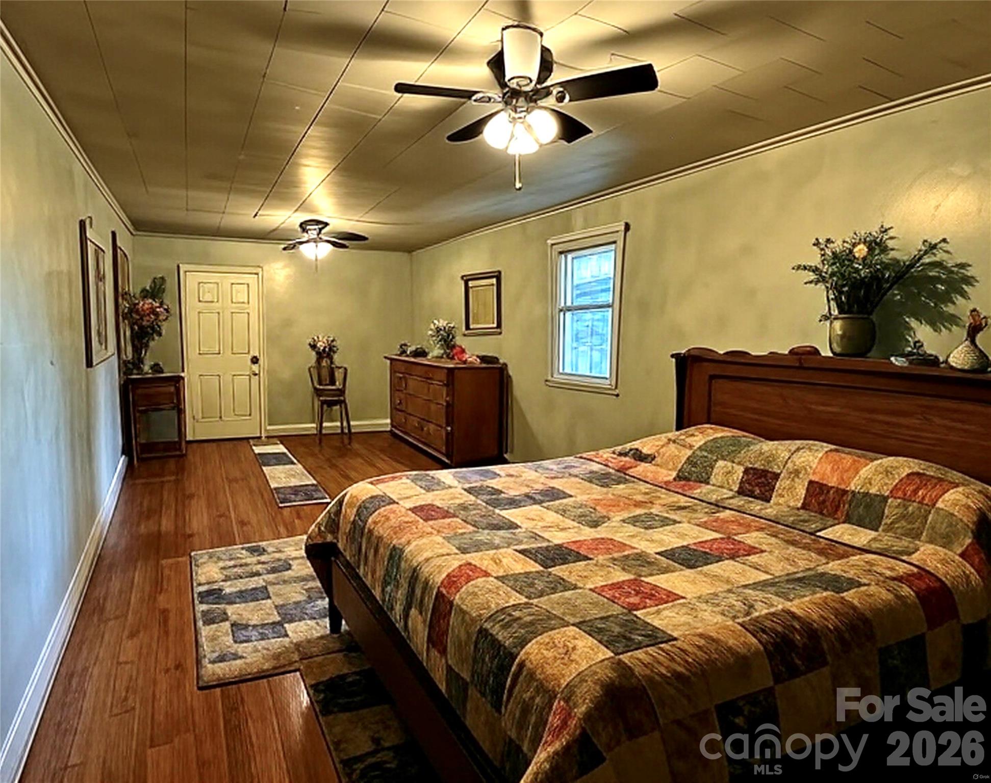208 Murdock Road Property Photo 15