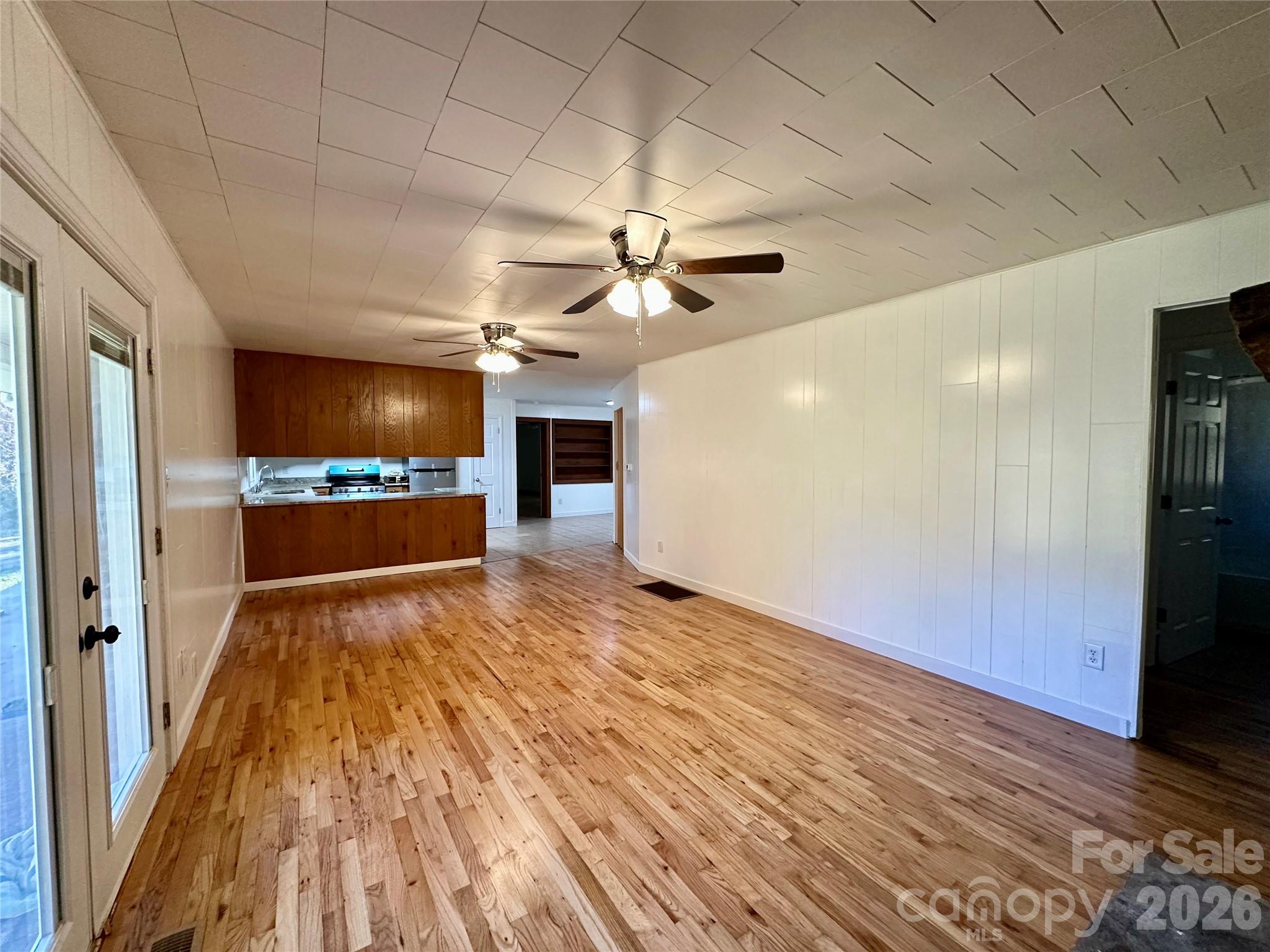 208 Murdock Road Property Photo 20