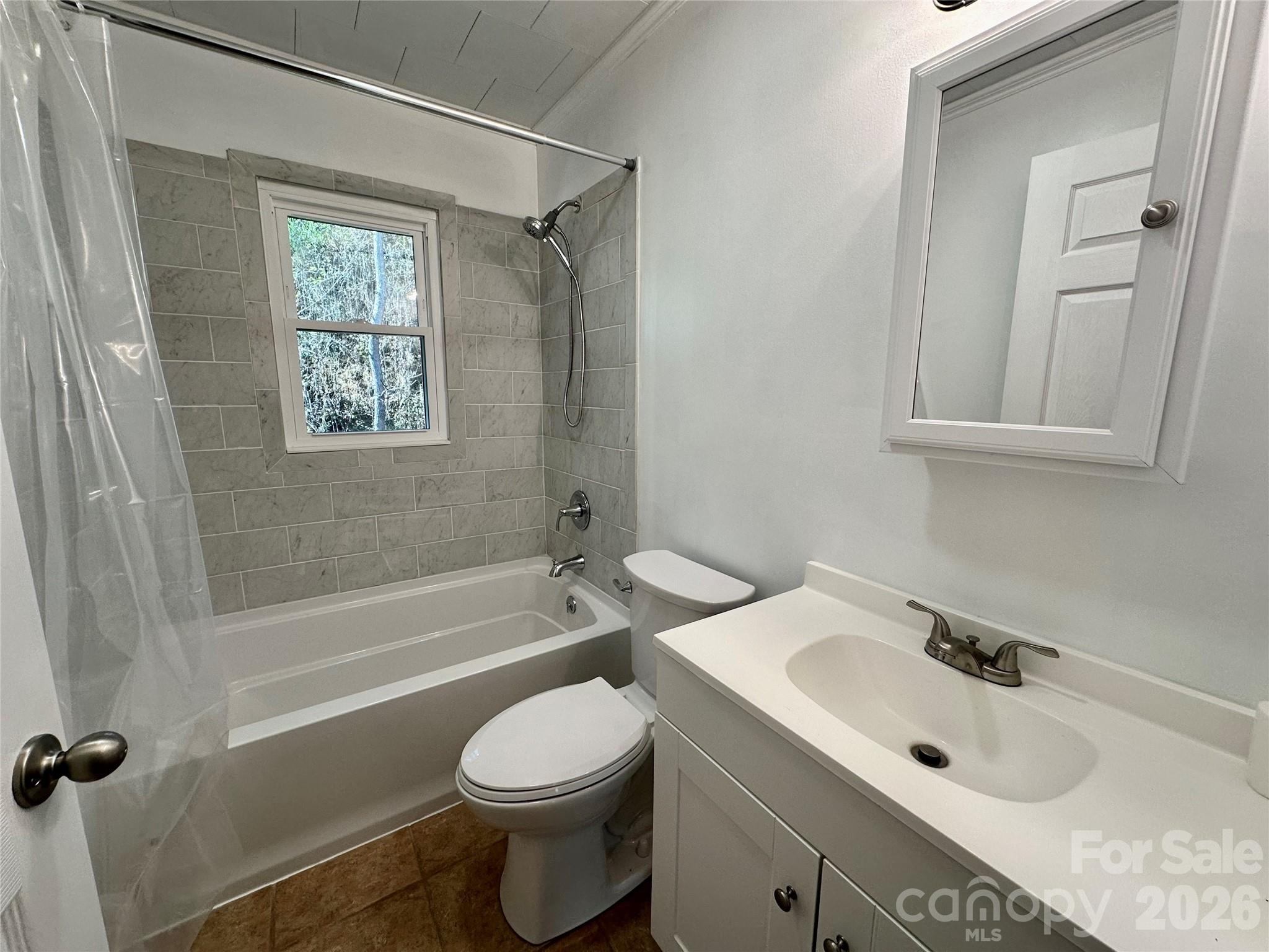 208 Murdock Road Property Photo 27