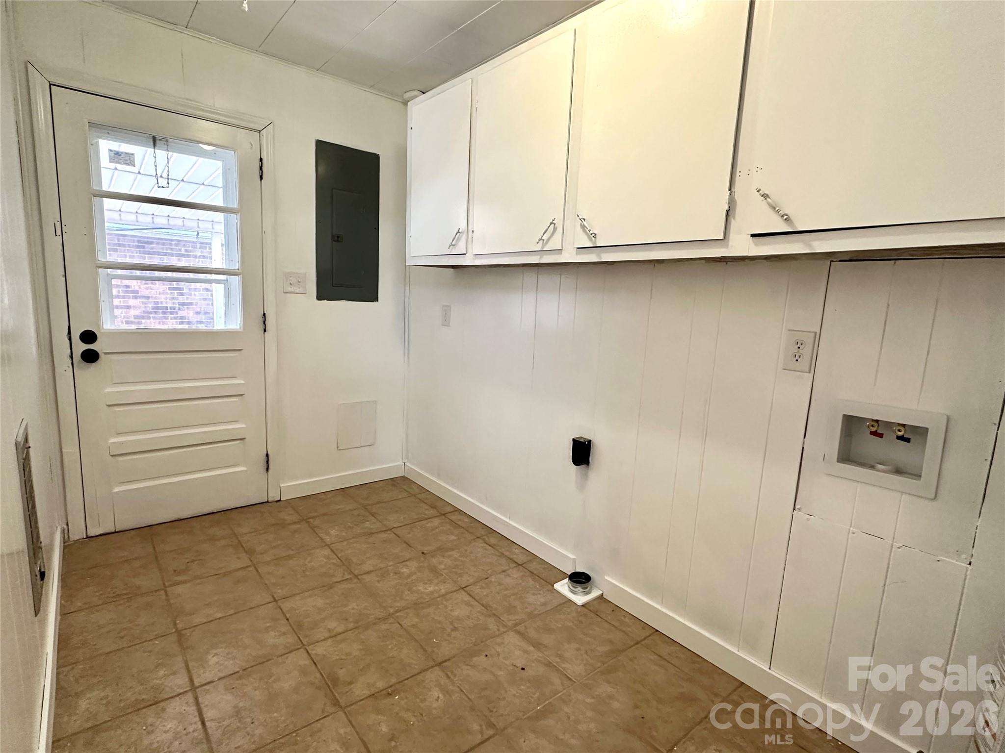 208 Murdock Road Property Photo 29